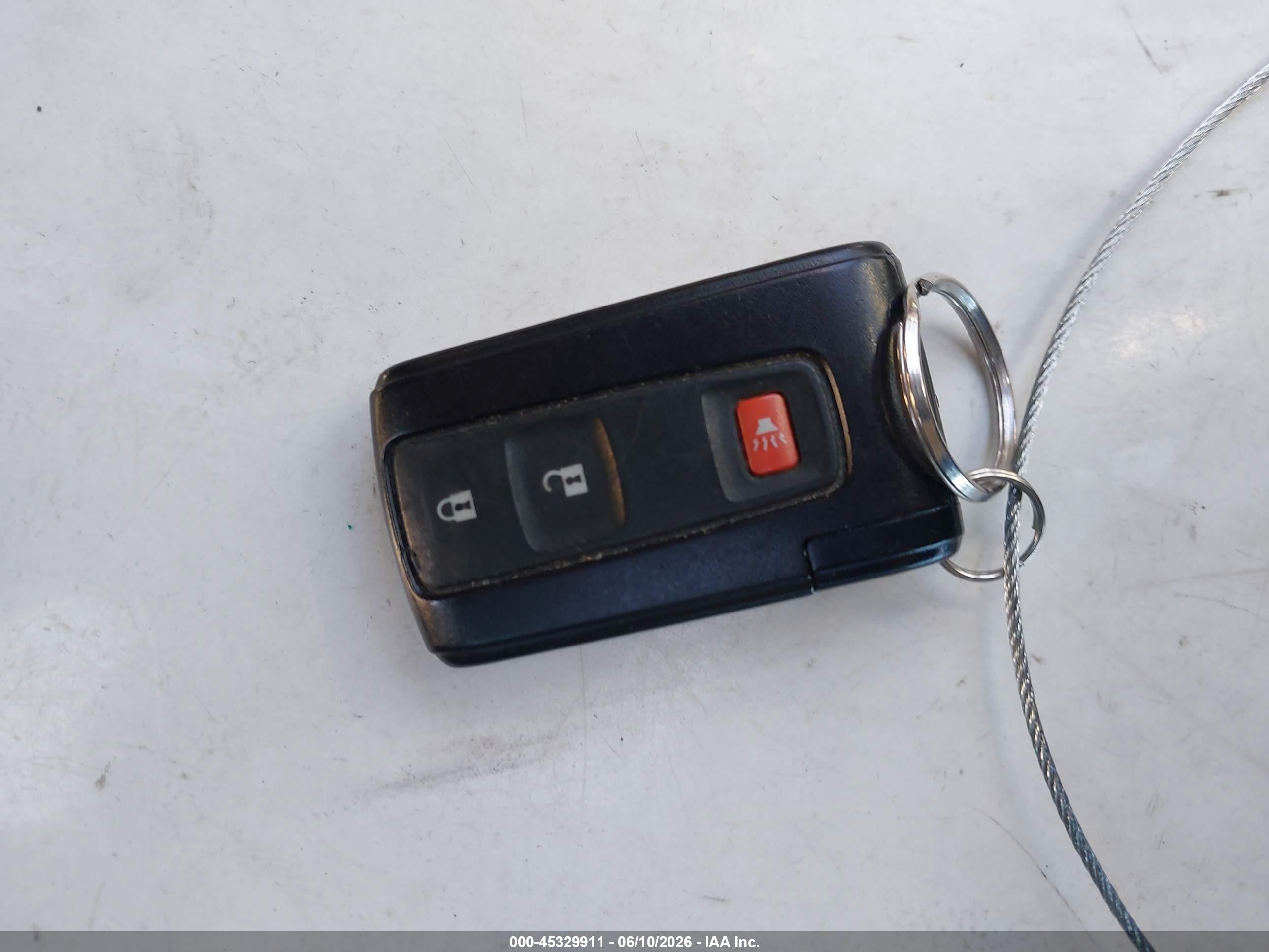 2007 Toyota Prius   Green vin: JTDKB20U977640873