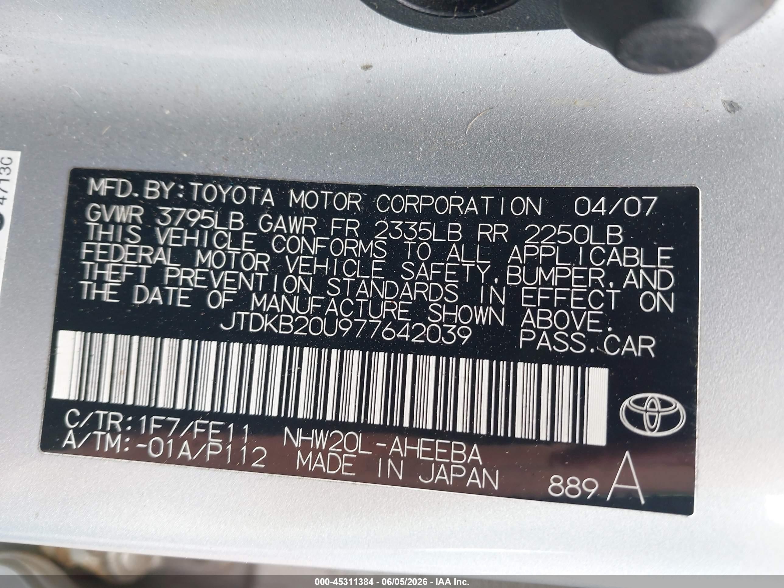 2007 Toyota Prius   Silver vin: JTDKB20U977642039