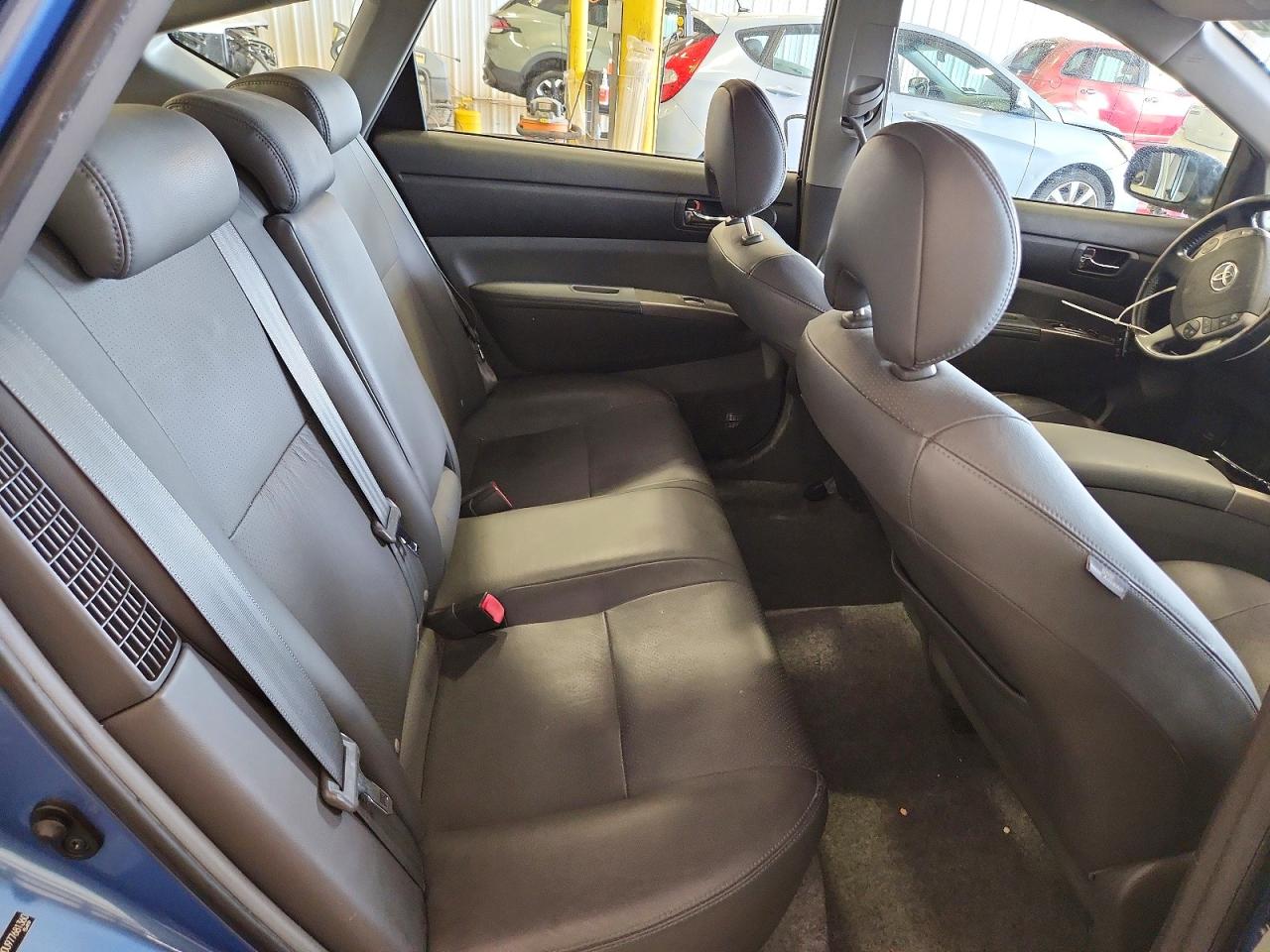 2007 Toyota Prius Base Blue vin: JTDKB20U977681360