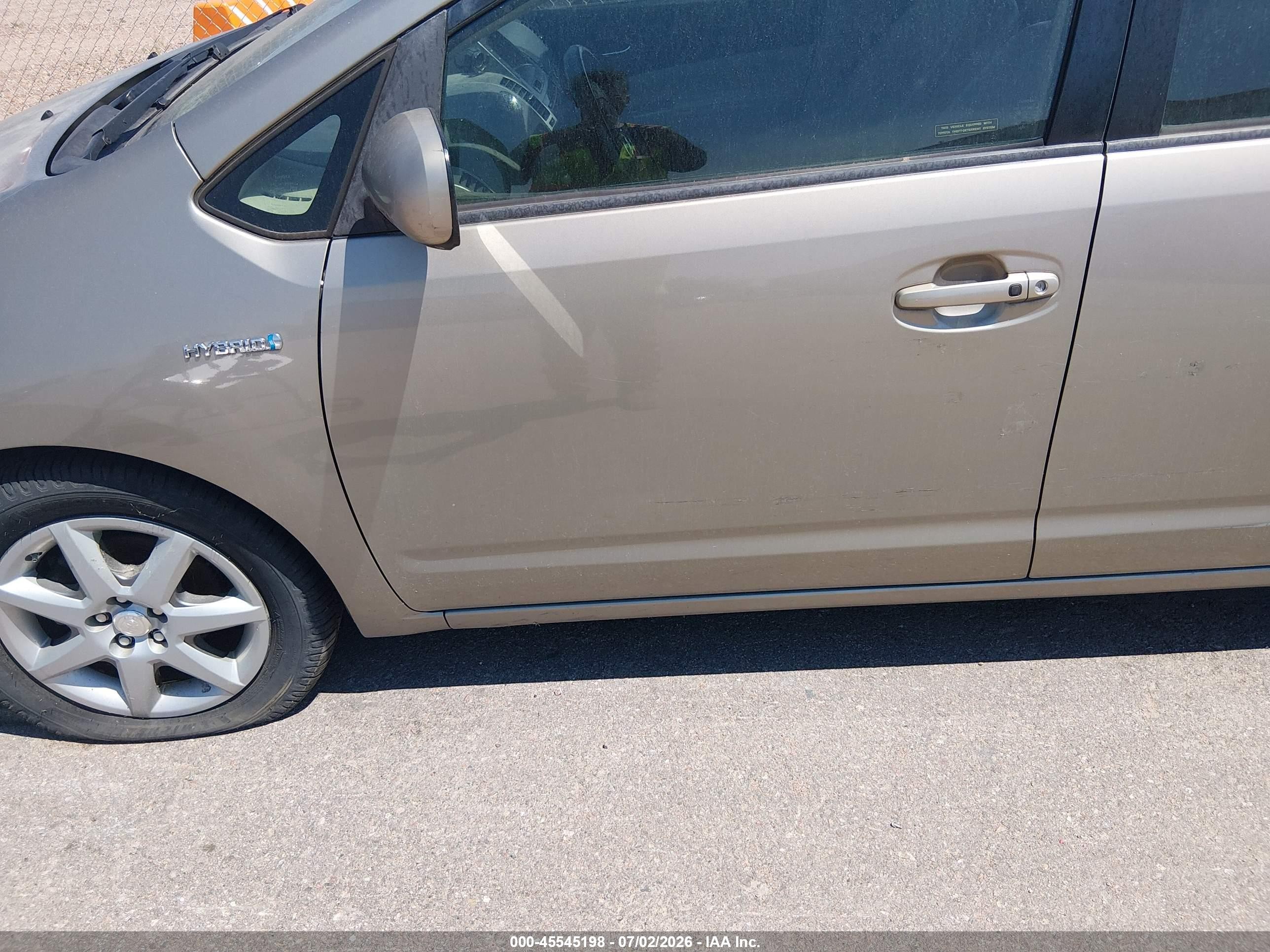 2008 Toyota Prius Touring Gold vin: JTDKB20U983310417