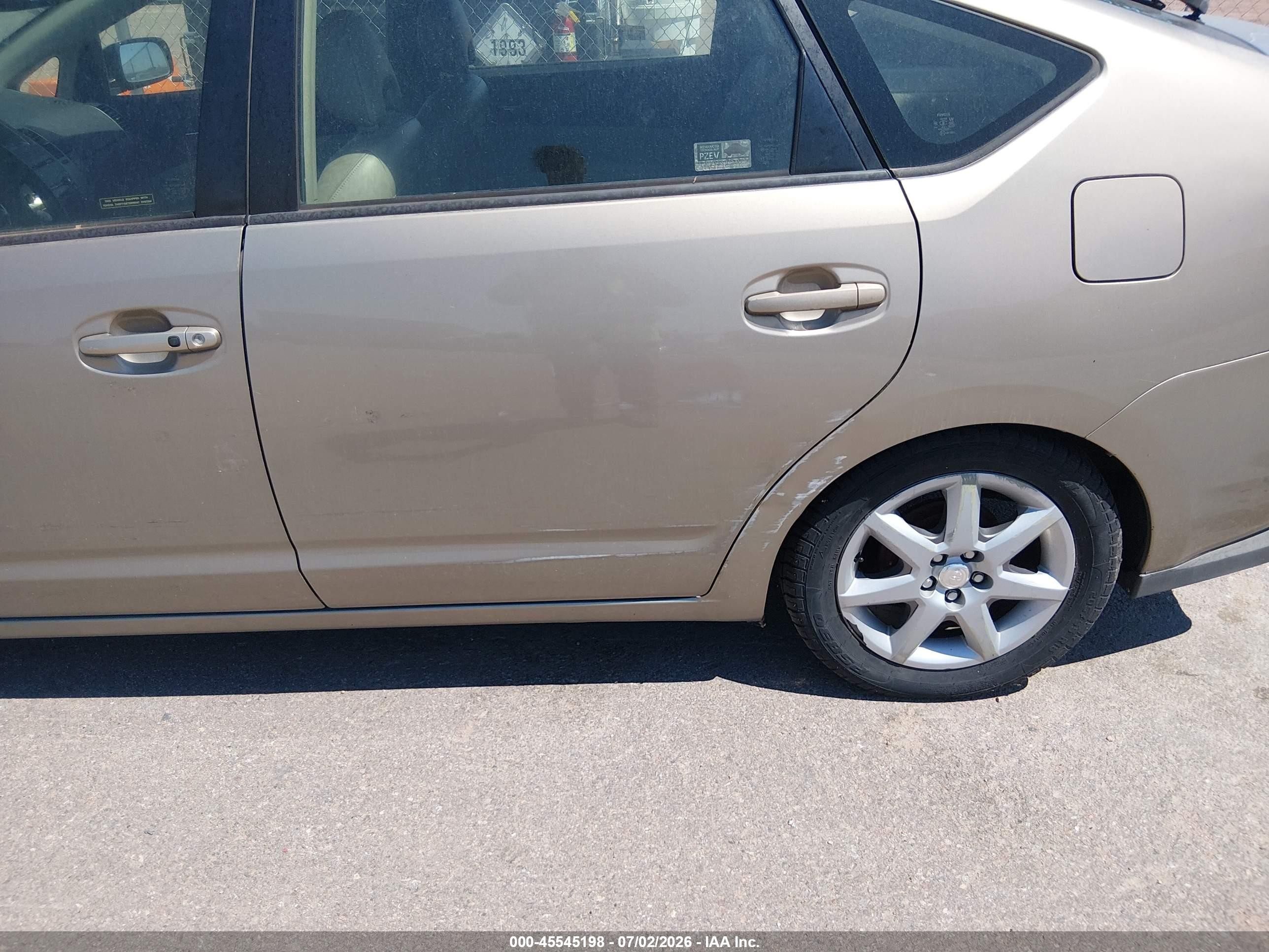 2008 Toyota Prius Touring Gold vin: JTDKB20U983310417