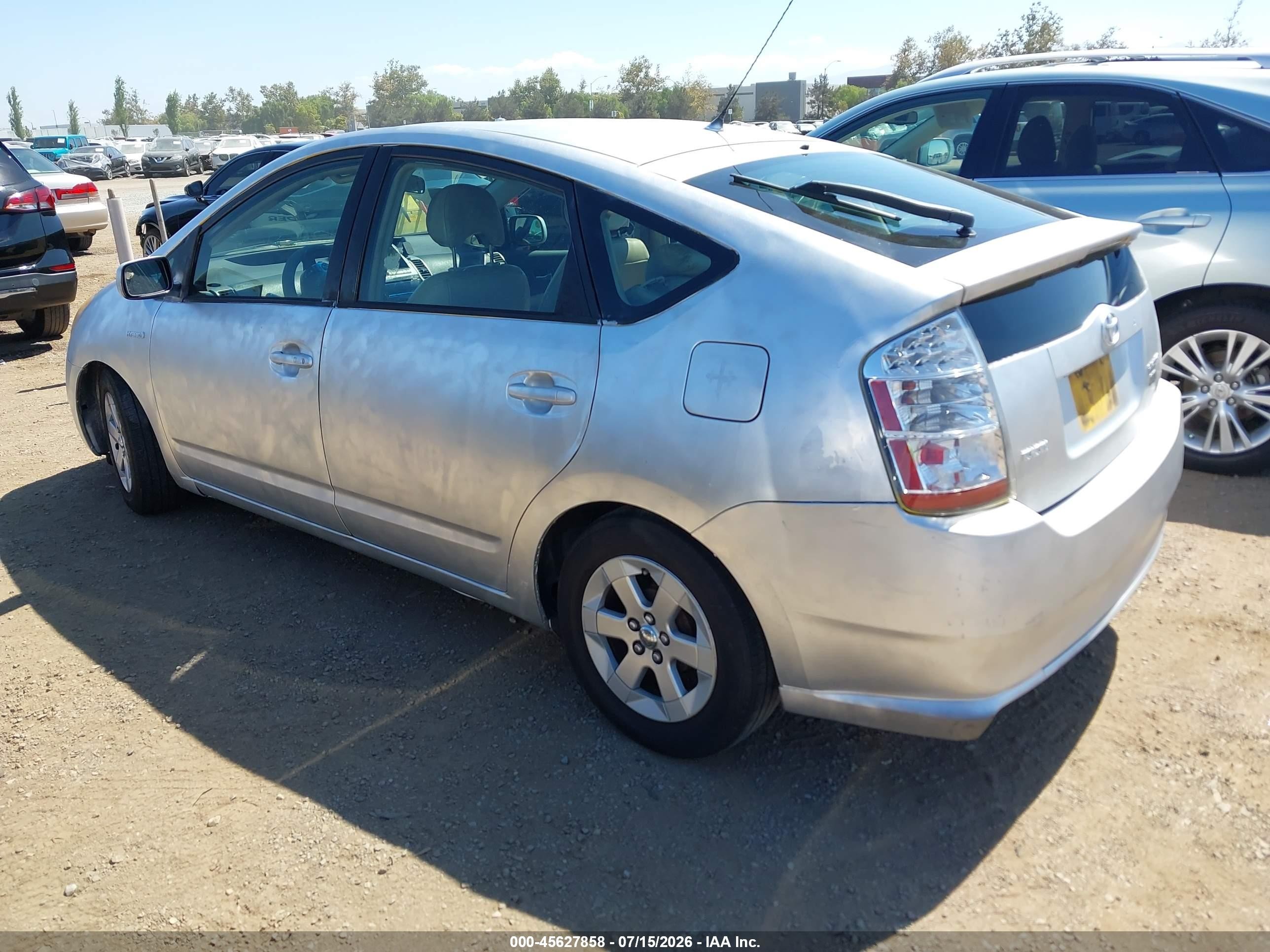 2008 Toyota Prius   Silver vin: JTDKB20U983313902
