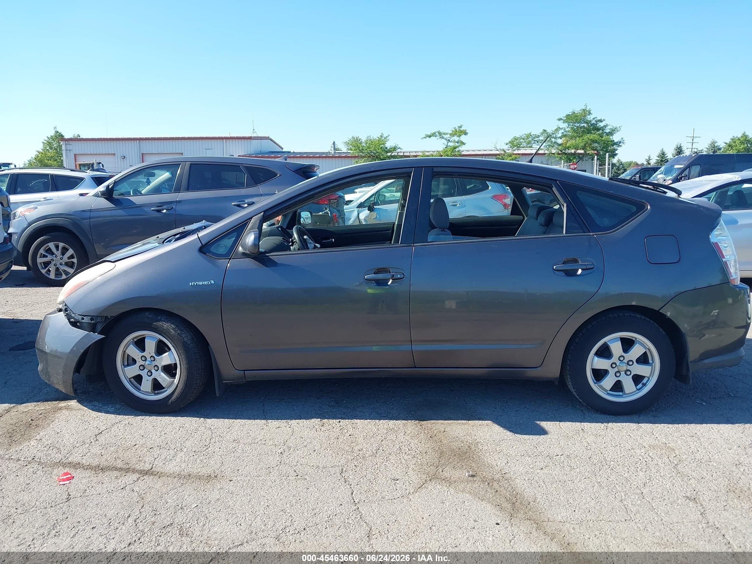 2008 Toyota Prius   Серый vin: JTDKB20U983336399