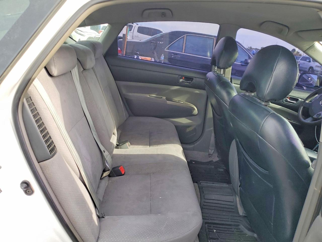 2008 Toyota Prius Base Белый vin: JTDKB20U983338329