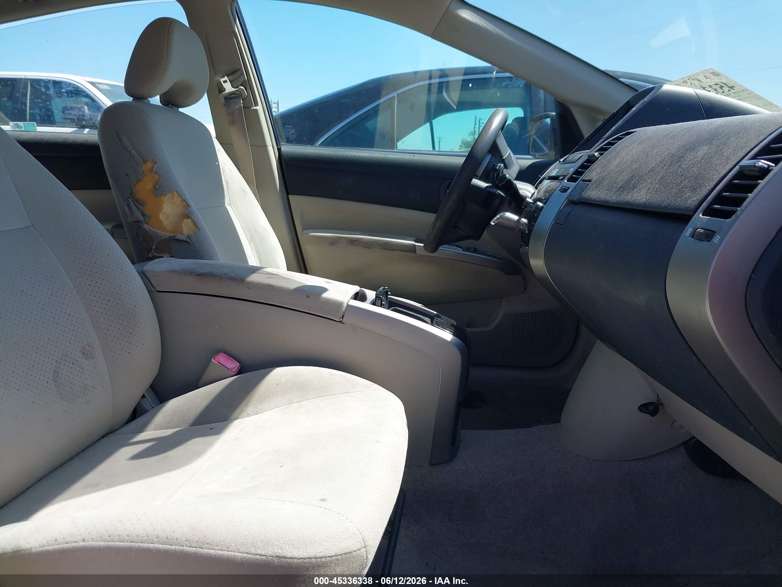 2008 Toyota Prius   Белый vin: JTDKB20U983348858