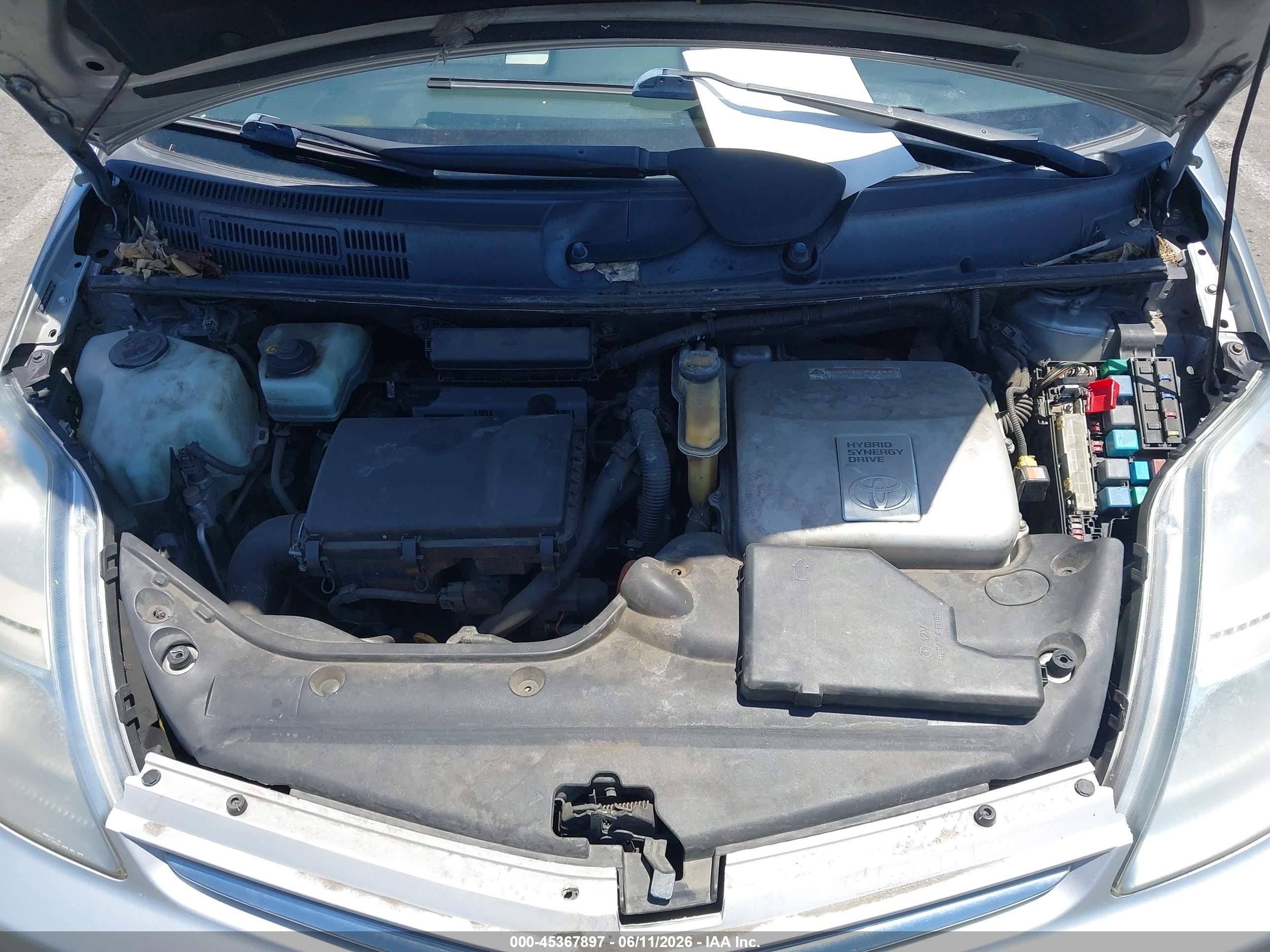 2008 Toyota Prius   Silver vin: JTDKB20U983363506