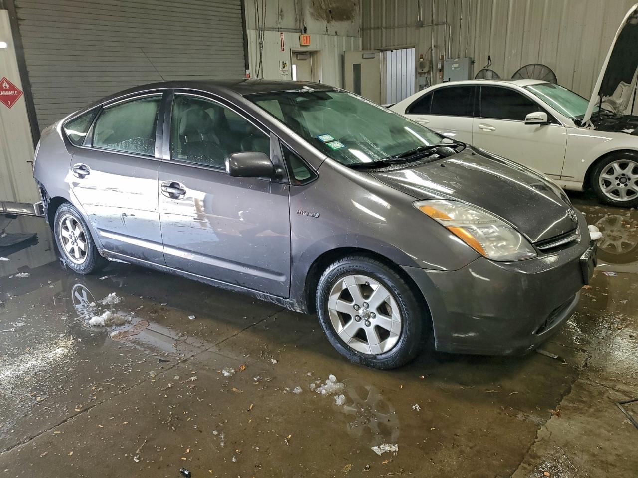 2008 Toyota Prius Base Gray vin: JTDKB20U983430430