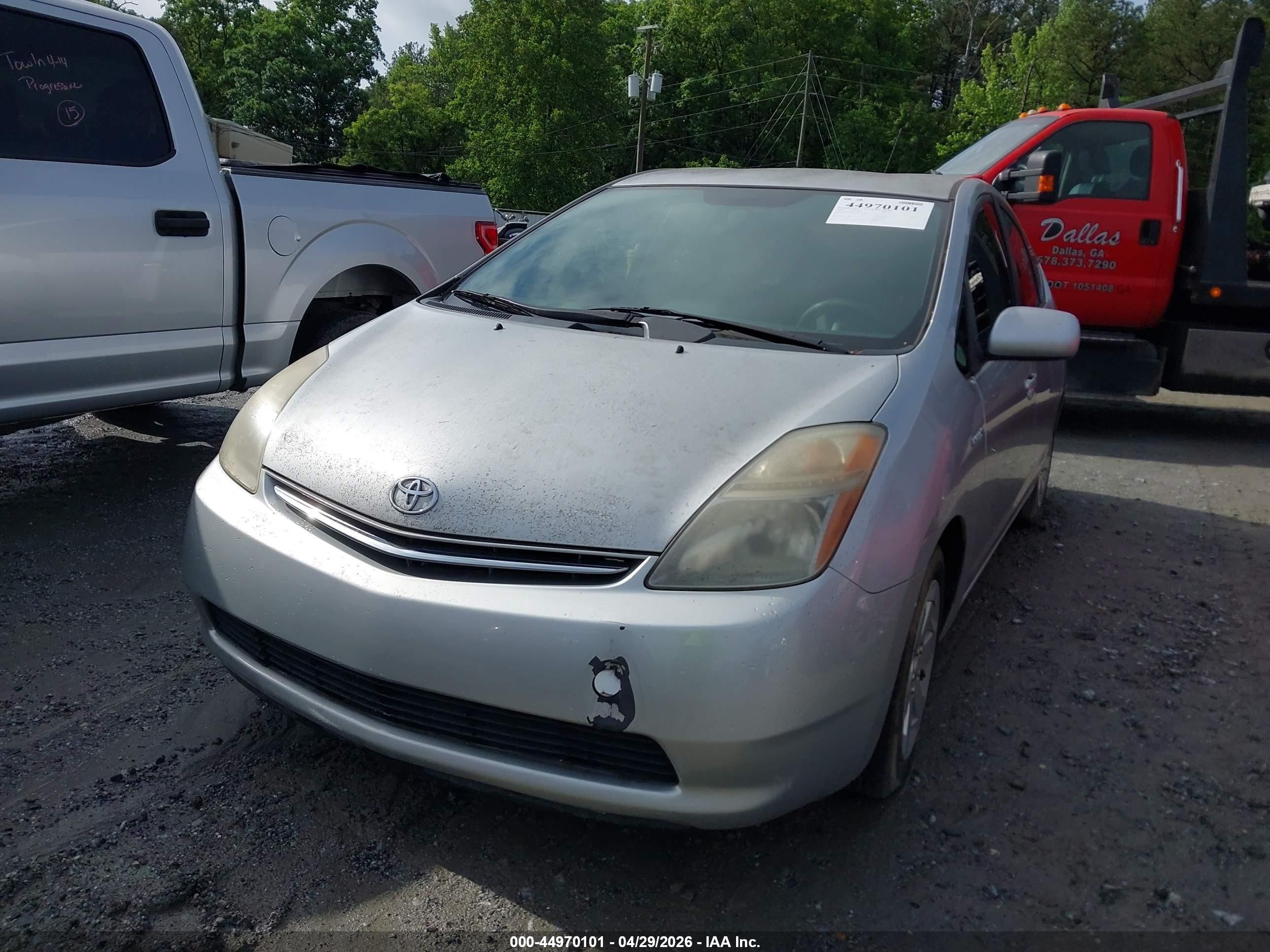 2008 Toyota Prius   Silver vin: JTDKB20U983436017