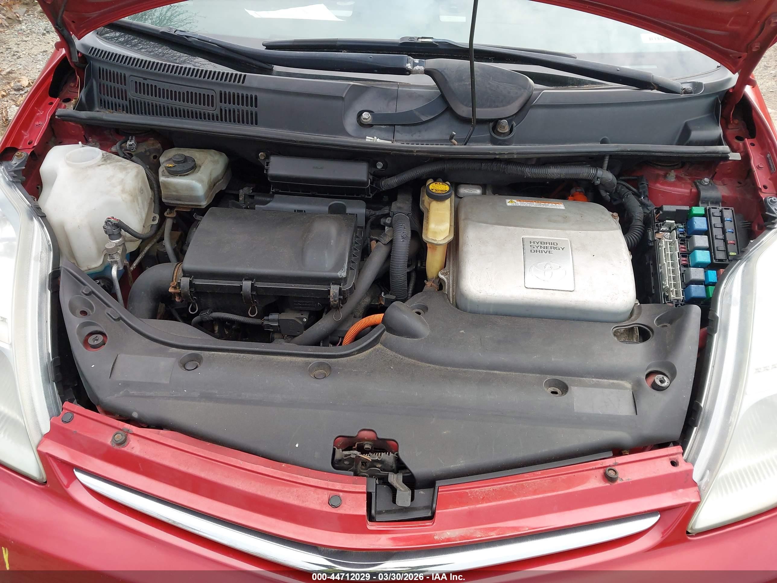 2008 Toyota Prius   Red vin: JTDKB20U983450967