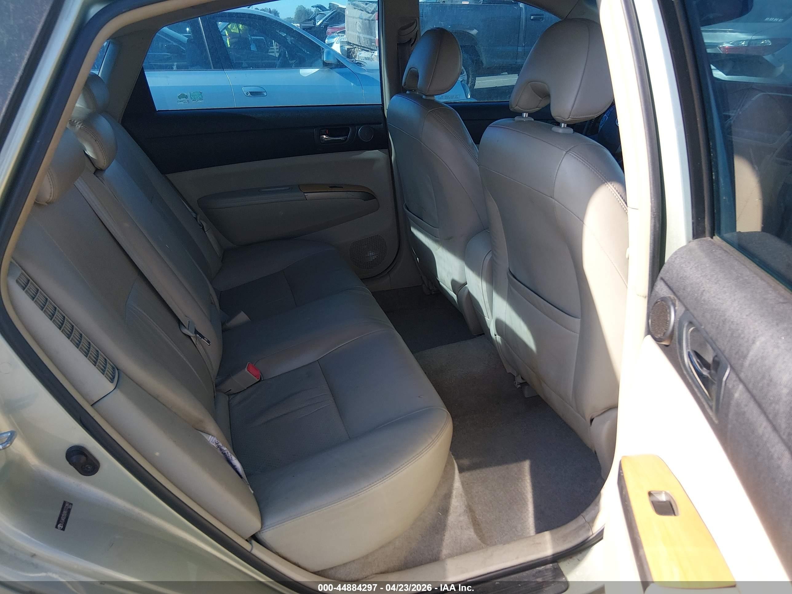 2008 Toyota Prius   Green vin: JTDKB20U987732891
