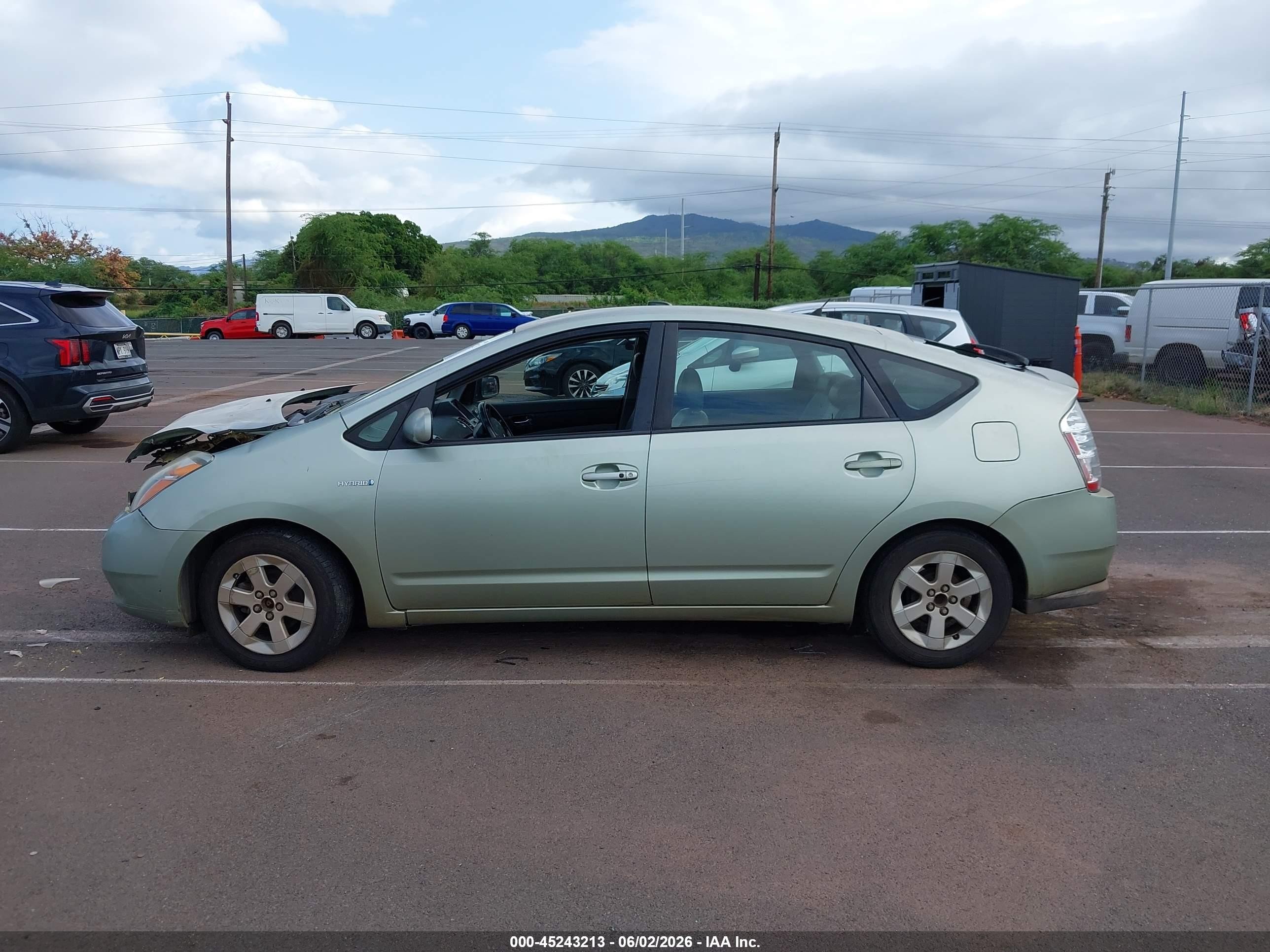 2008 Toyota Prius Standard/touring Green vin: JTDKB20U987743129