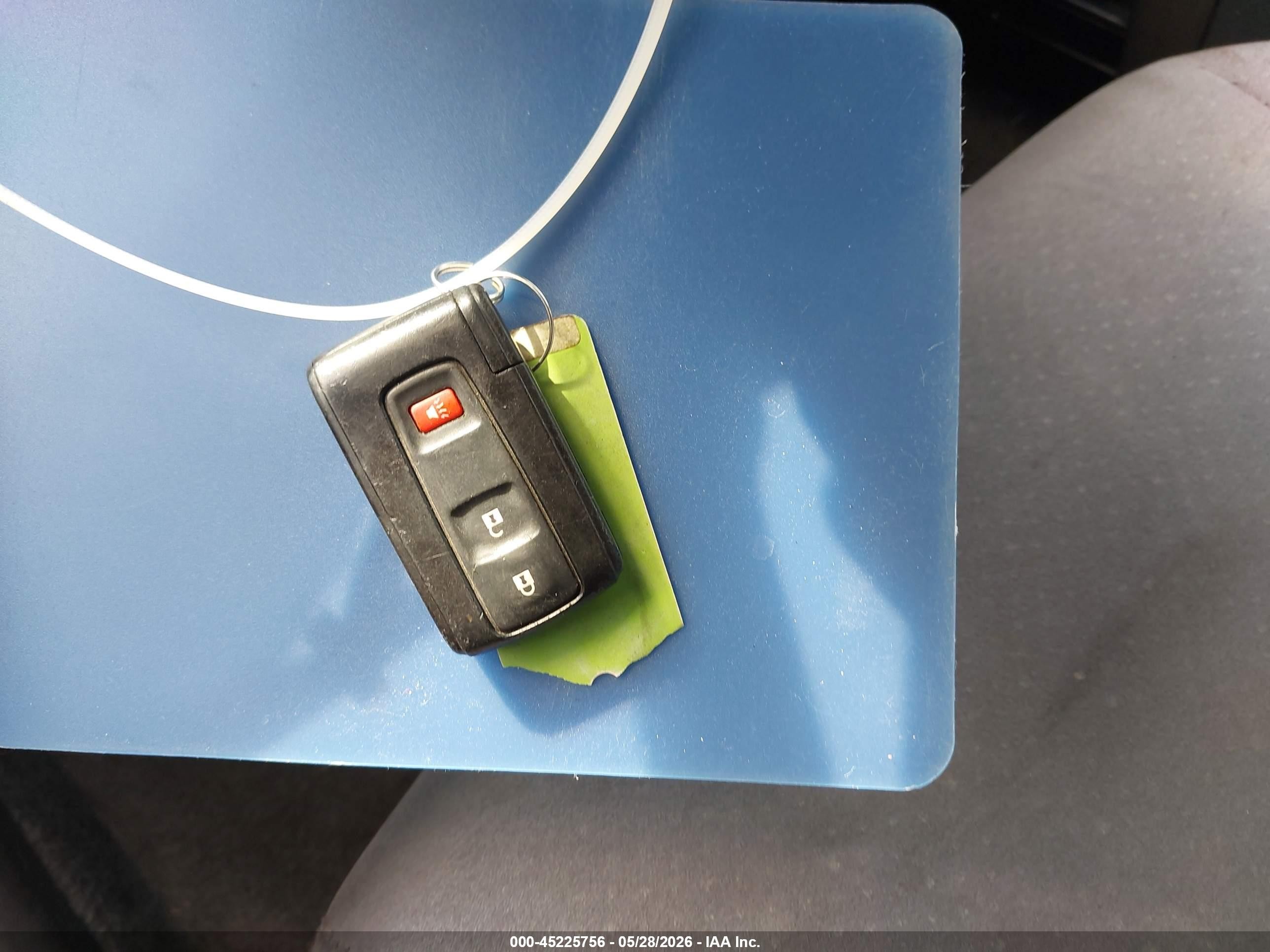2008 Toyota Prius   Blue vin: JTDKB20U987751828