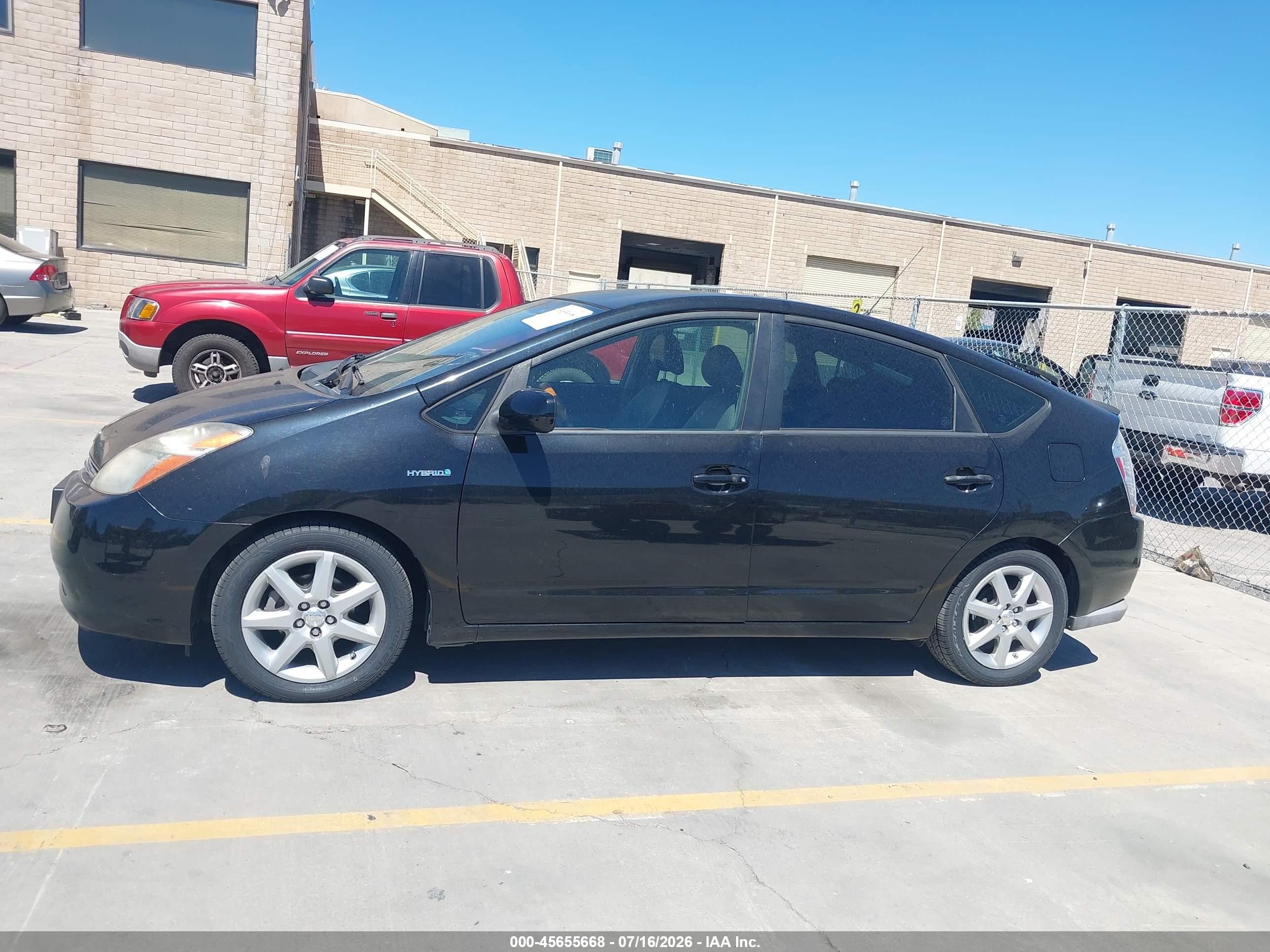 2008 Toyota Prius Touring Black vin: JTDKB20U987758732