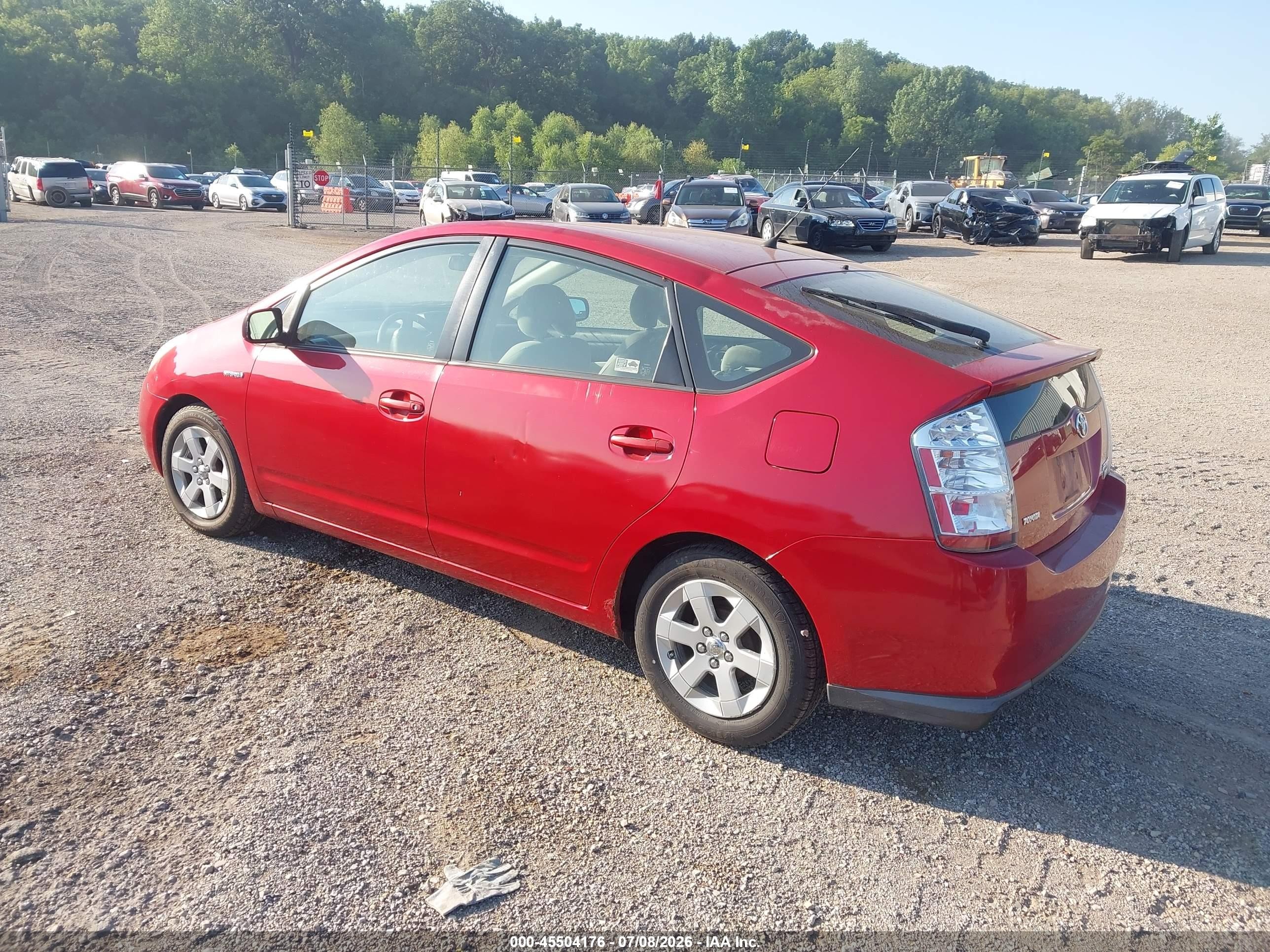 2008 Toyota Prius   Red vin: JTDKB20U987797692