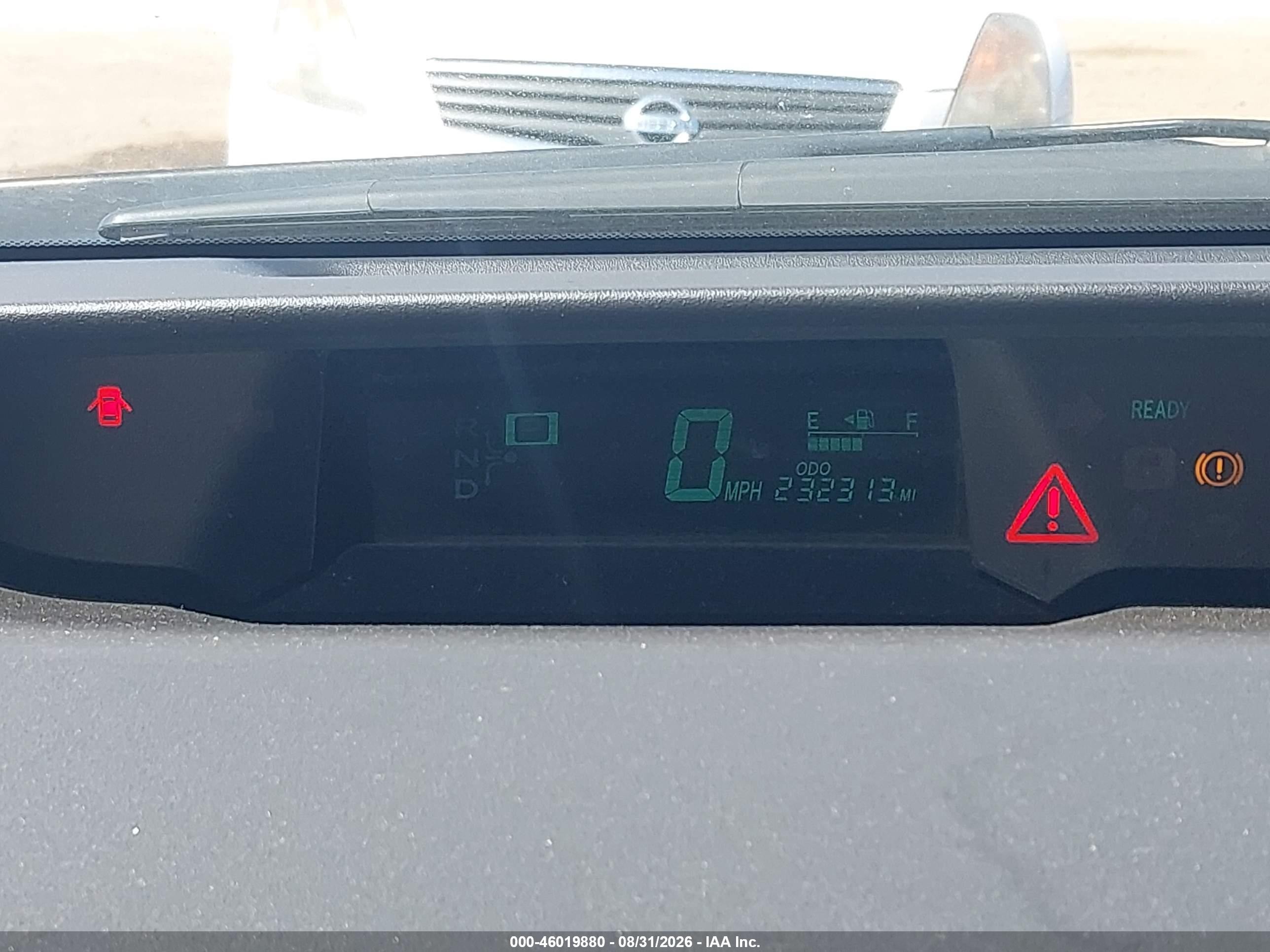 2008 Toyota Prius   White vin: JTDKB20U987811963