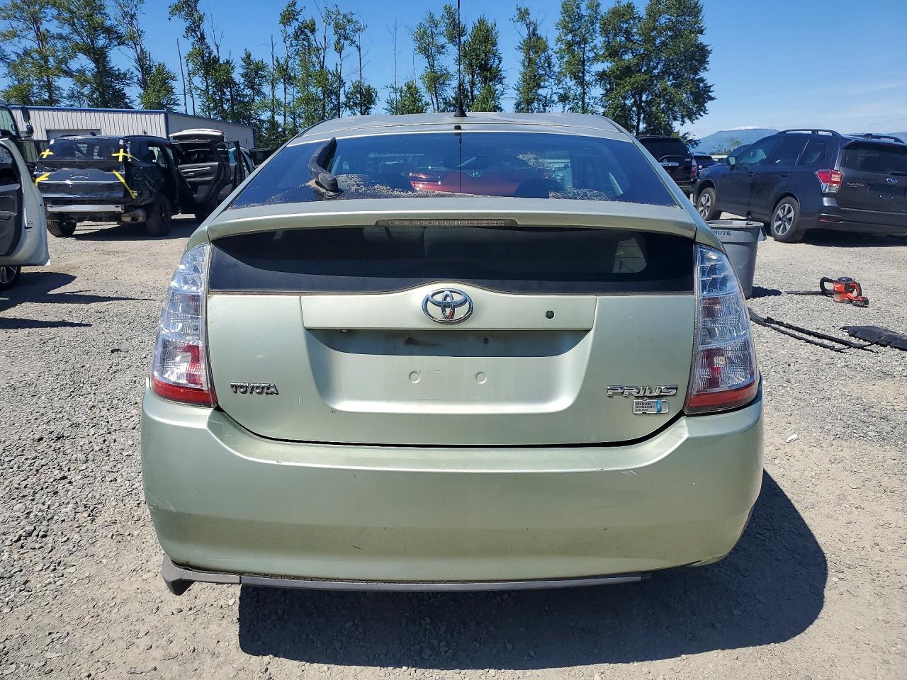 2009 Toyota Prius Touring Green vin: JTDKB20U993499099