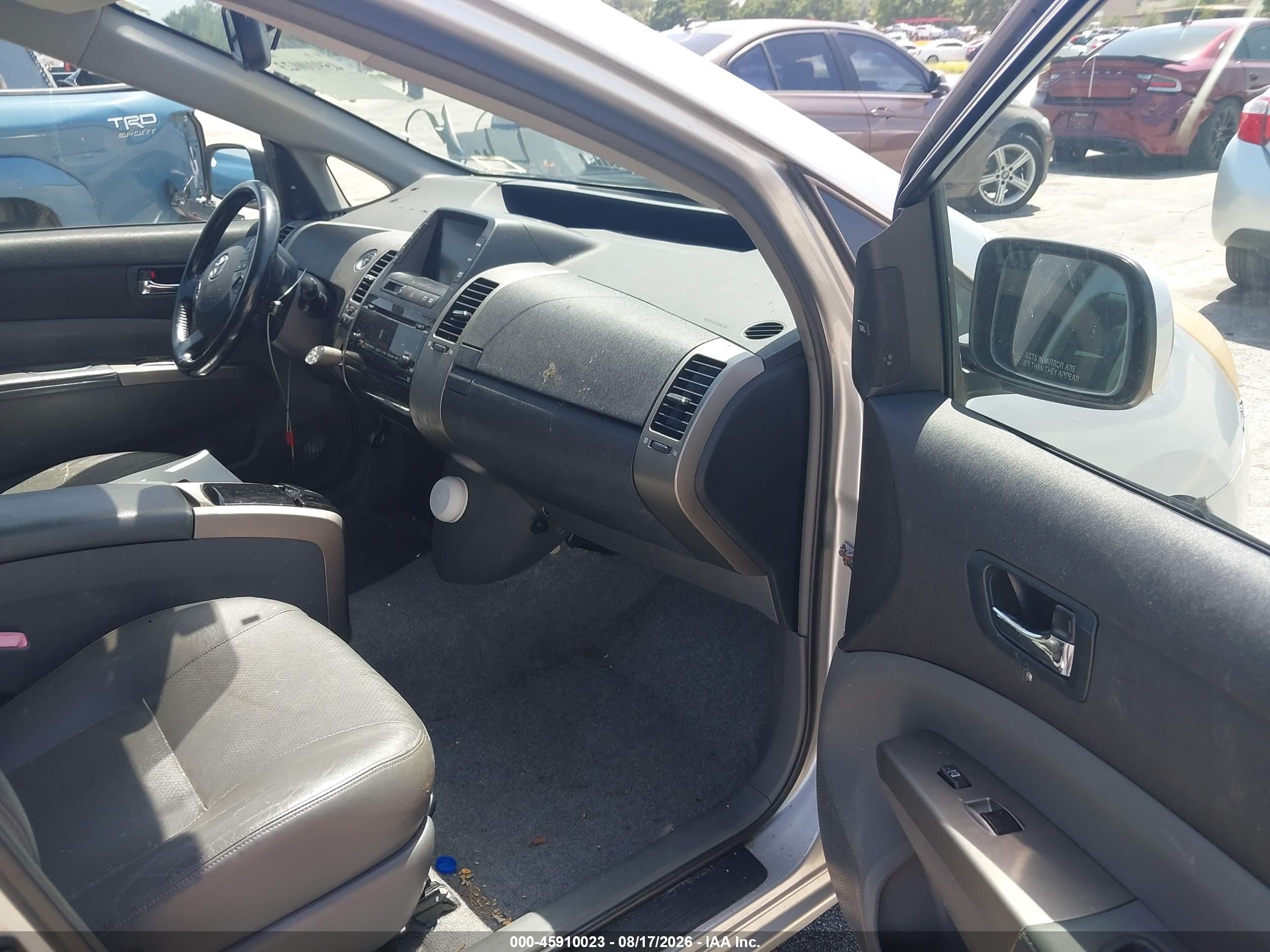 2009 Toyota Prius   Серебряный vin: JTDKB20U993502163