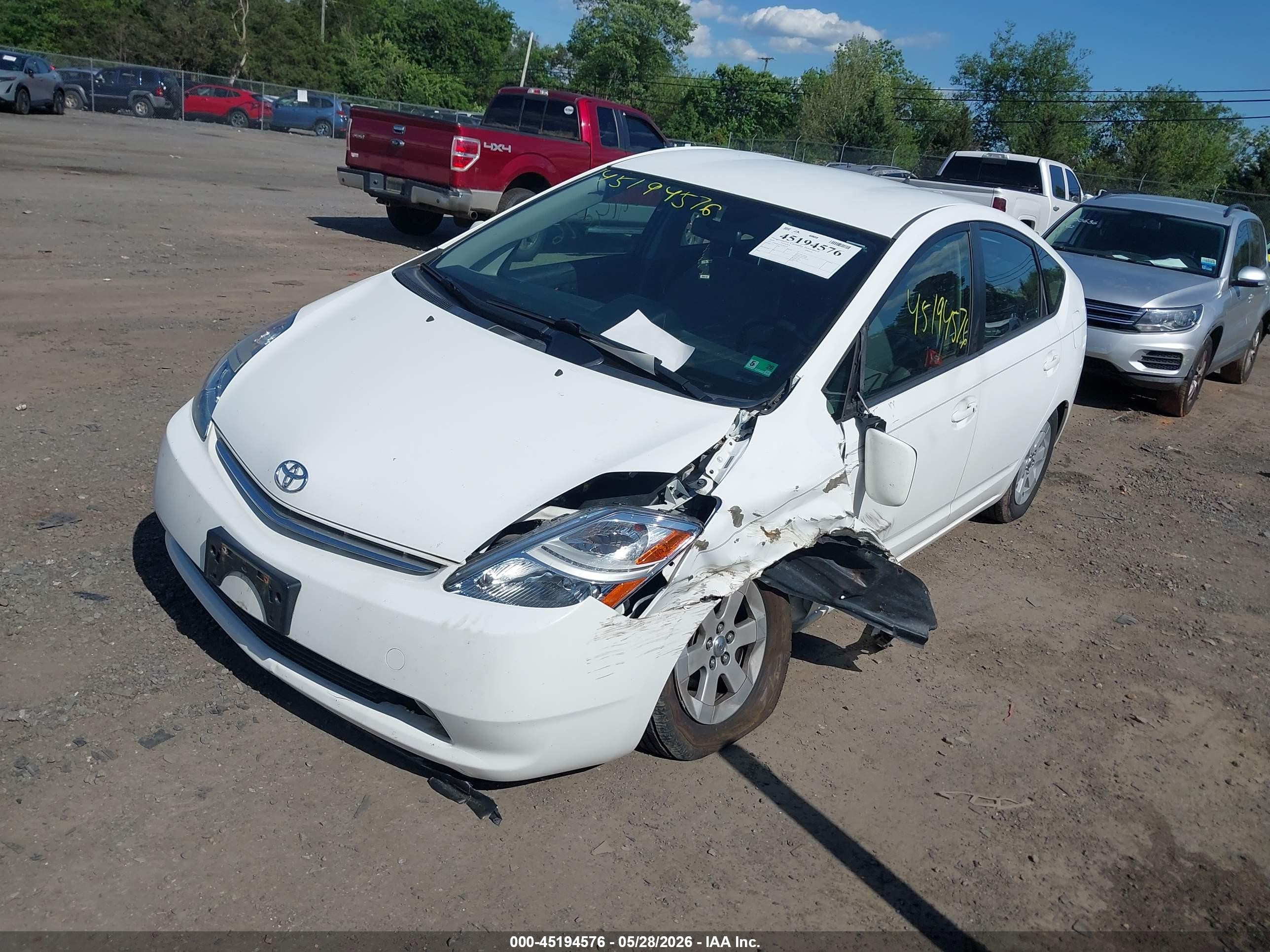 2009 Toyota Prius   White vin: JTDKB20U997840221