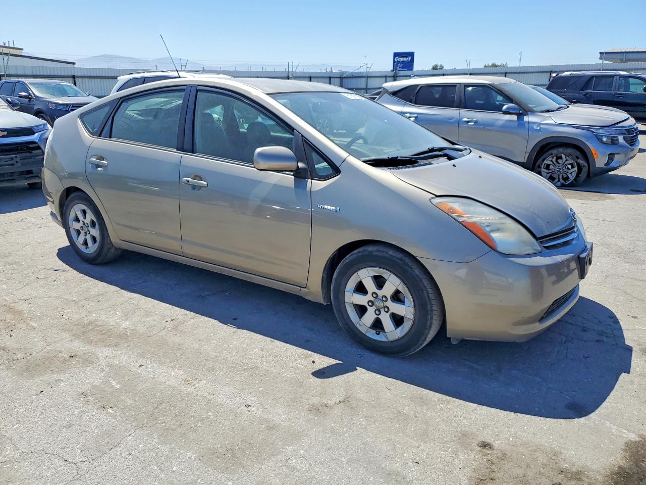 2009 Toyota Prius Base Gold vin: JTDKB20U997870898
