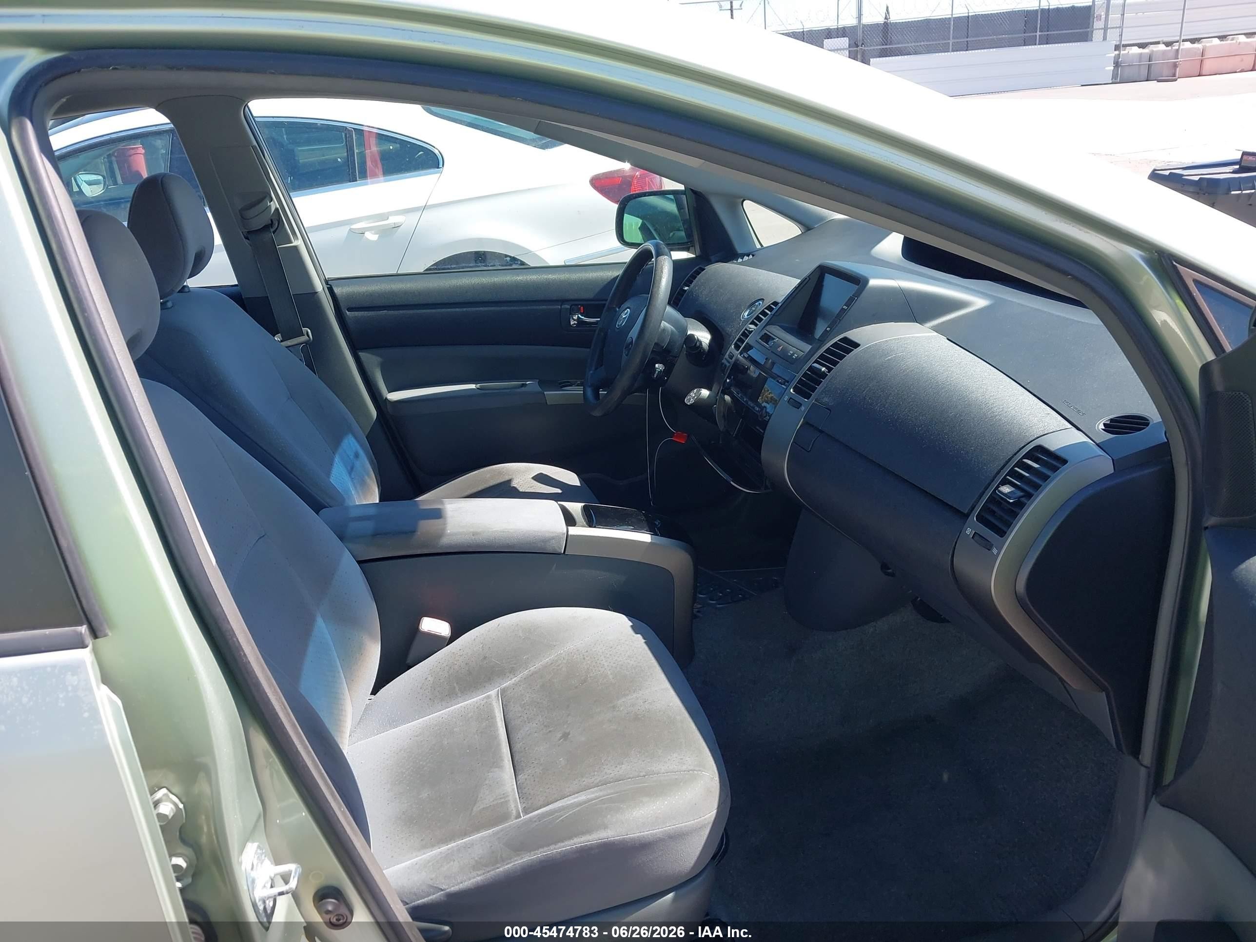 2009 Toyota Prius Серебряный vin: JTDKB20U997875535