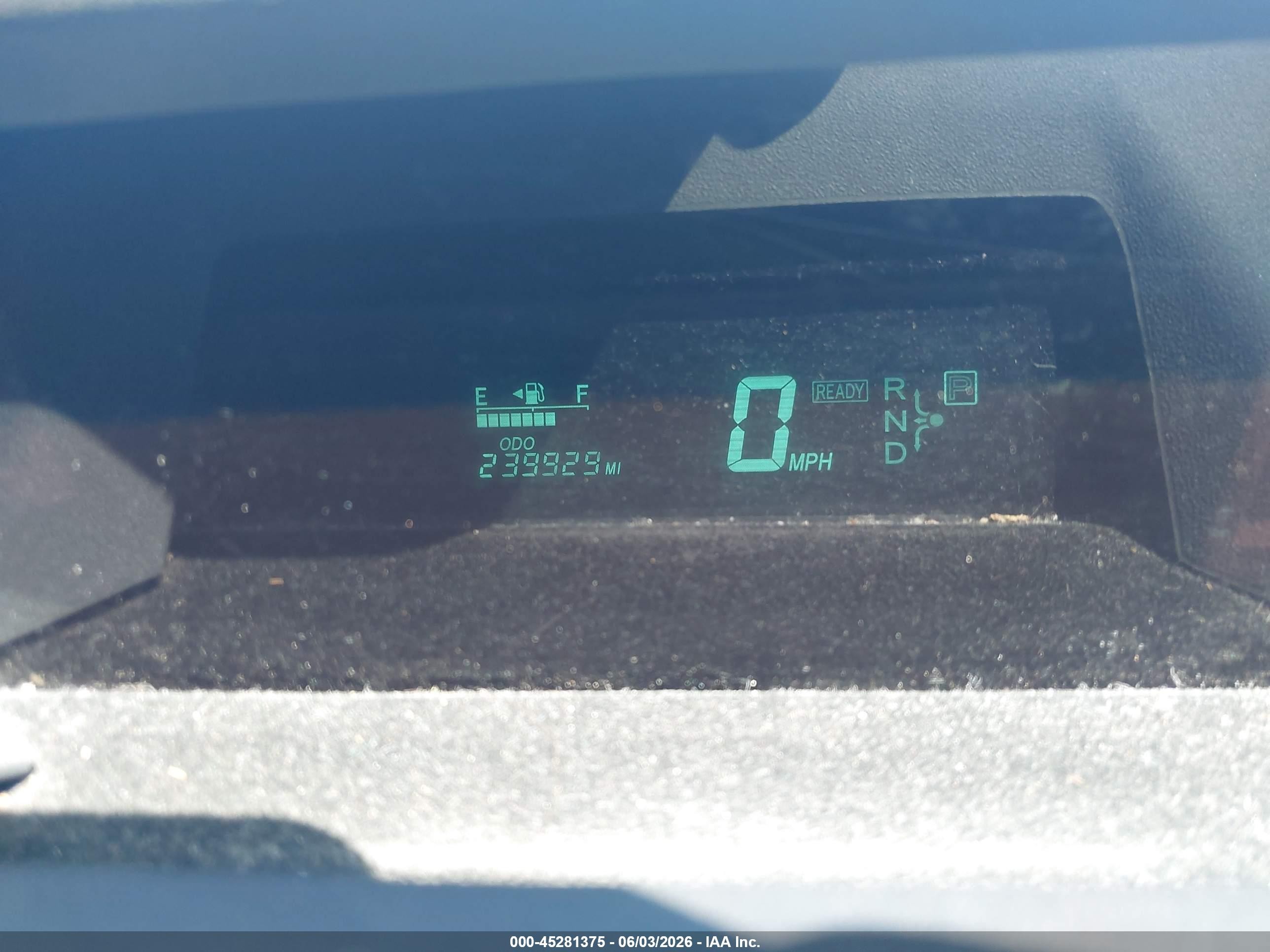 2004 Toyota Prius   Синий vin: JTDKB20UX40007044