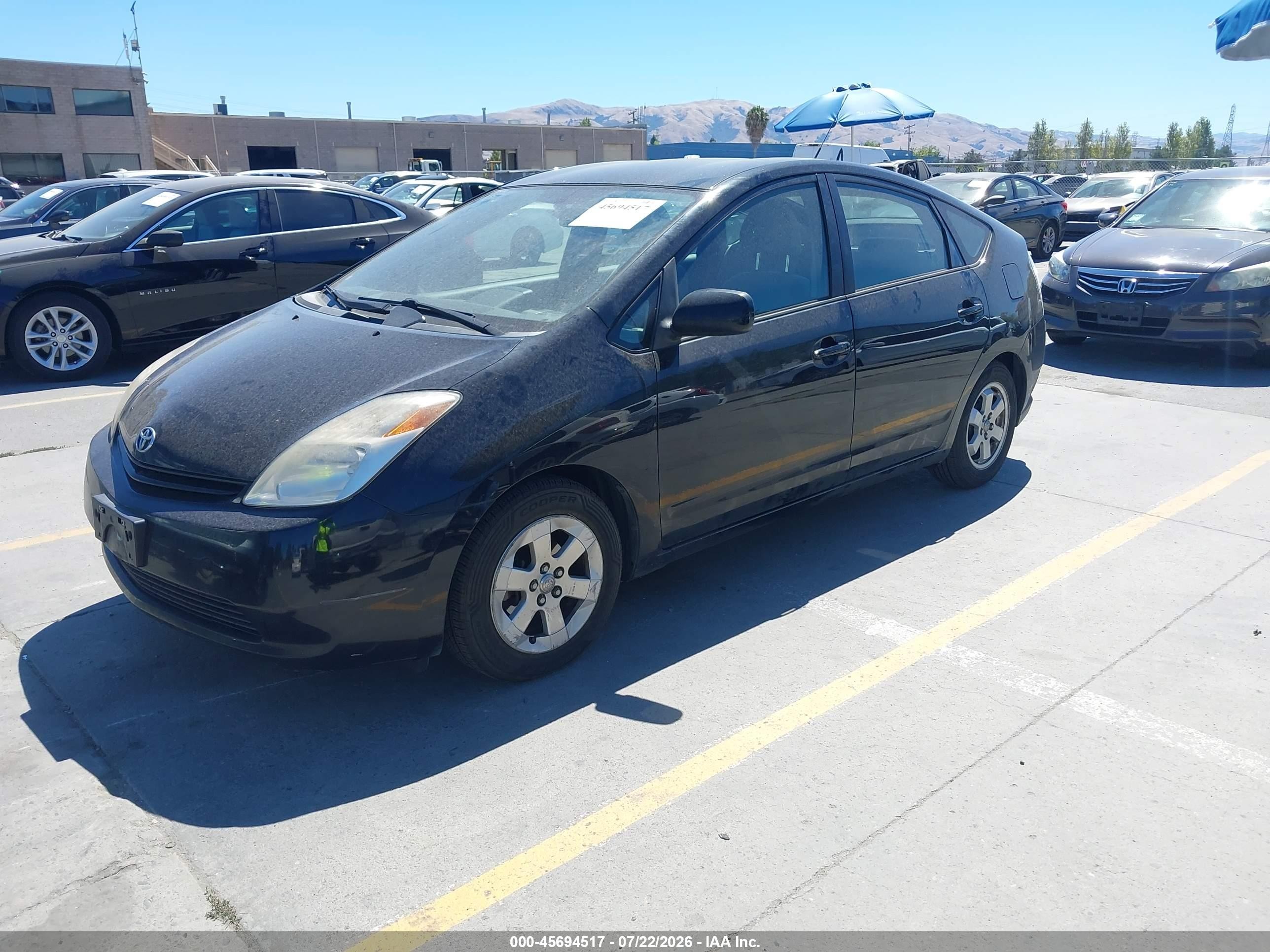 2004 Toyota Prius   Black vin: JTDKB20UX40077563