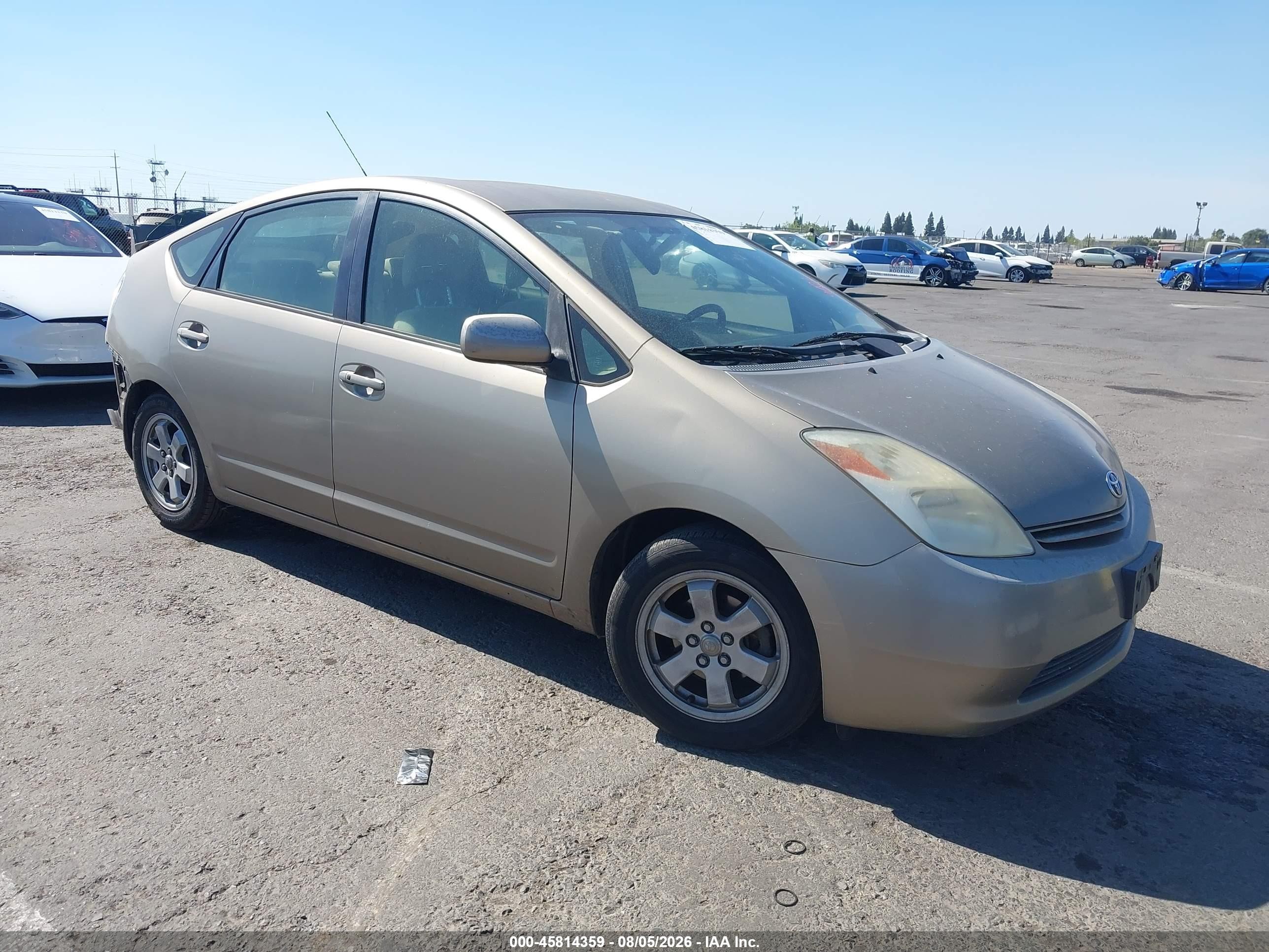 2004 Toyota Prius   Gold vin: JTDKB20UX40102297