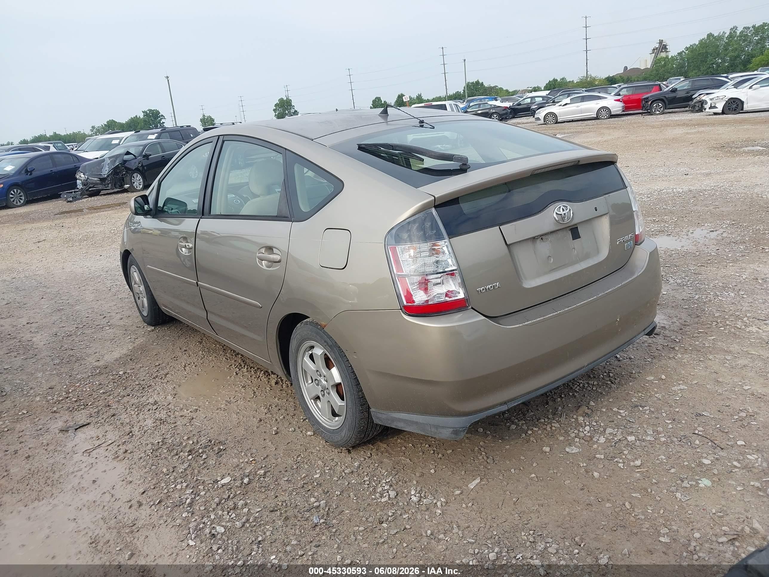2005 Toyota Prius   Brown vin: JTDKB20UX50128156