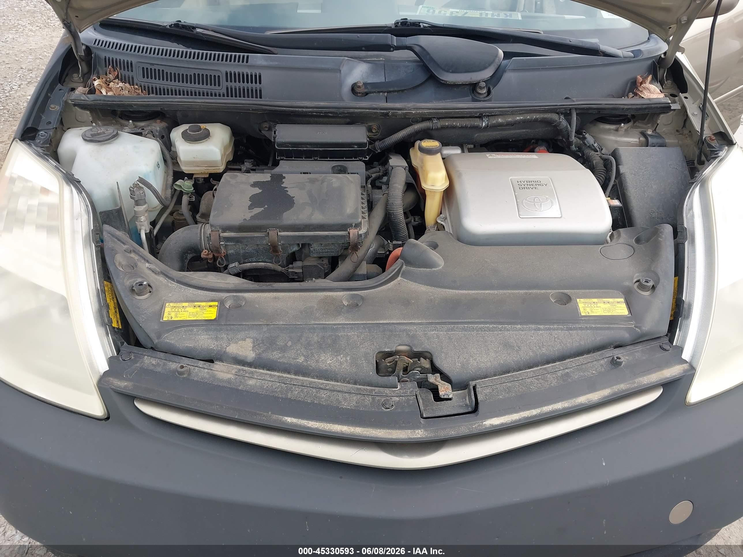 2005 Toyota Prius   Brown vin: JTDKB20UX50128156