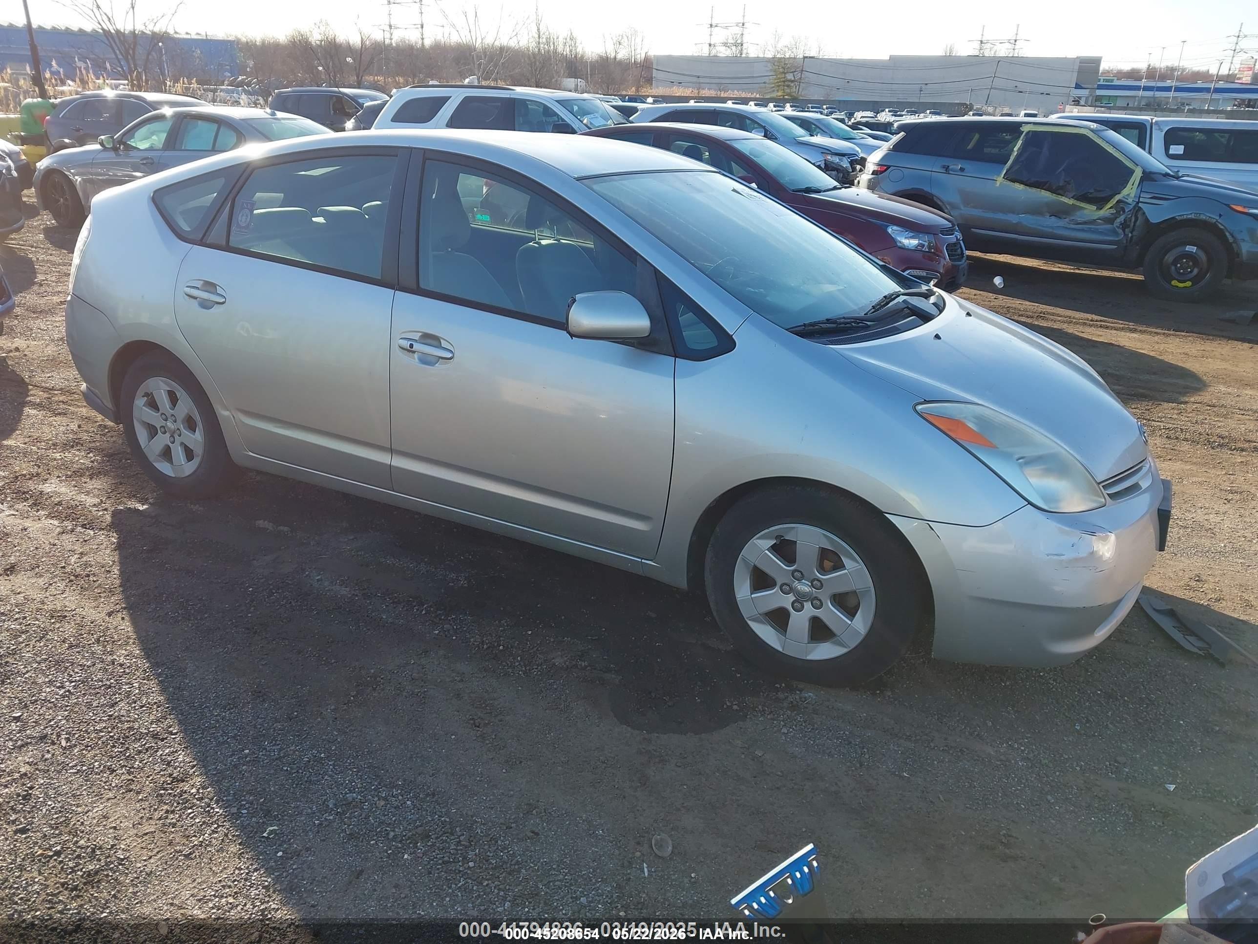 2005 Toyota Prius   Silver vin: JTDKB20UX53040819