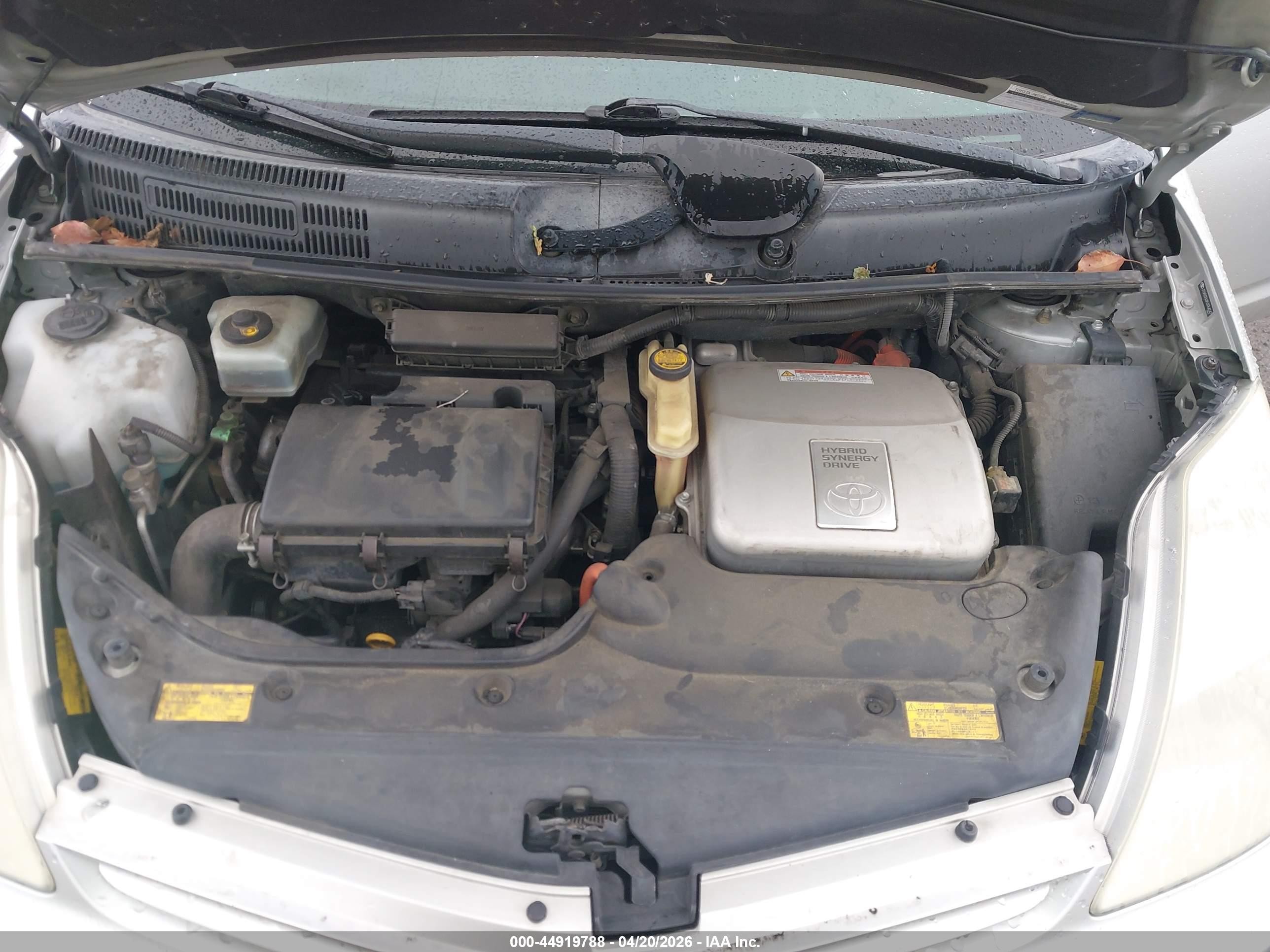 2005 Toyota Prius   Silver vin: JTDKB20UX53054347