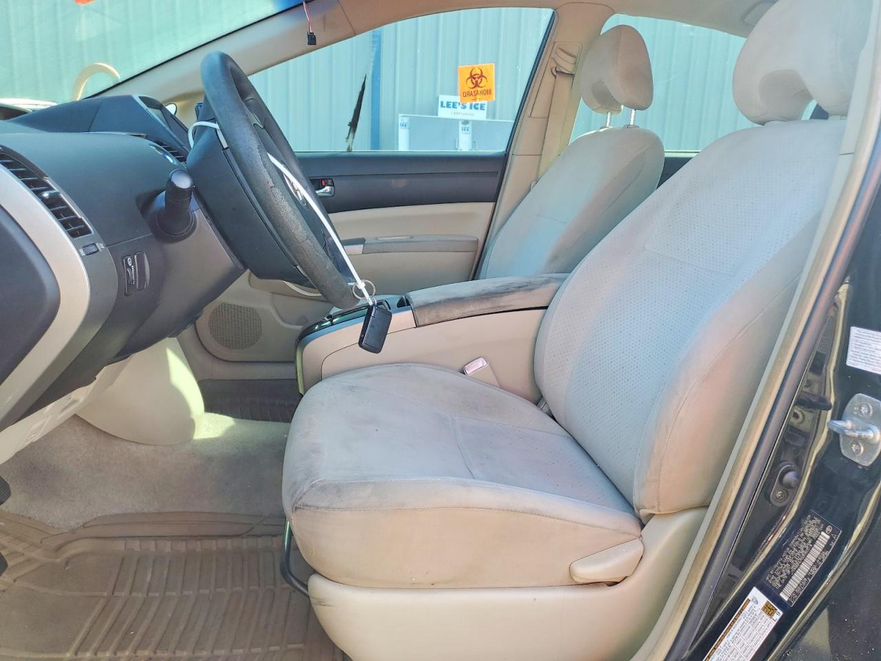 2005 Toyota Prius Base Black vin: JTDKB20UX53060018