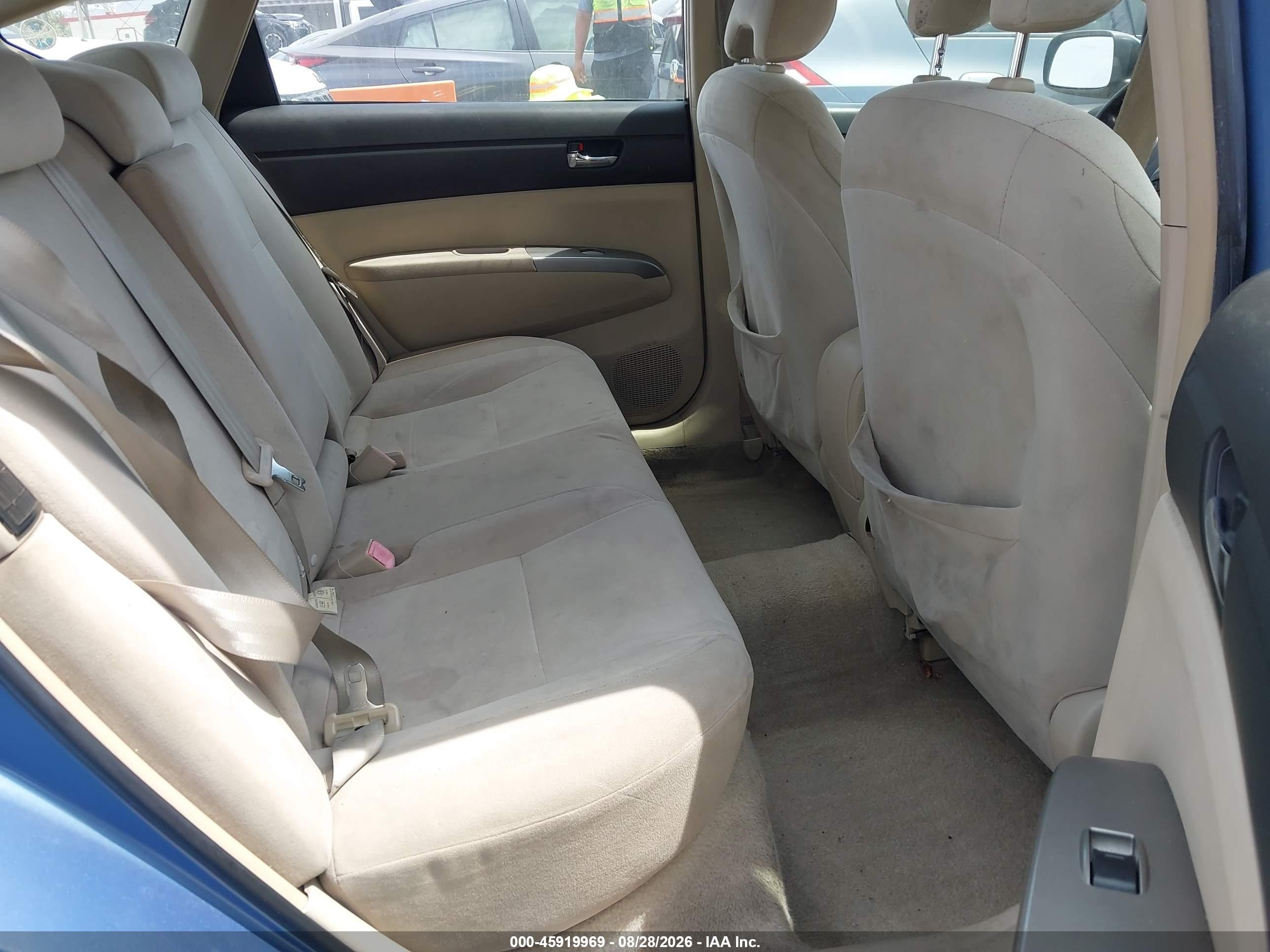 2005 Toyota Prius   Blue vin: JTDKB20UX53063906