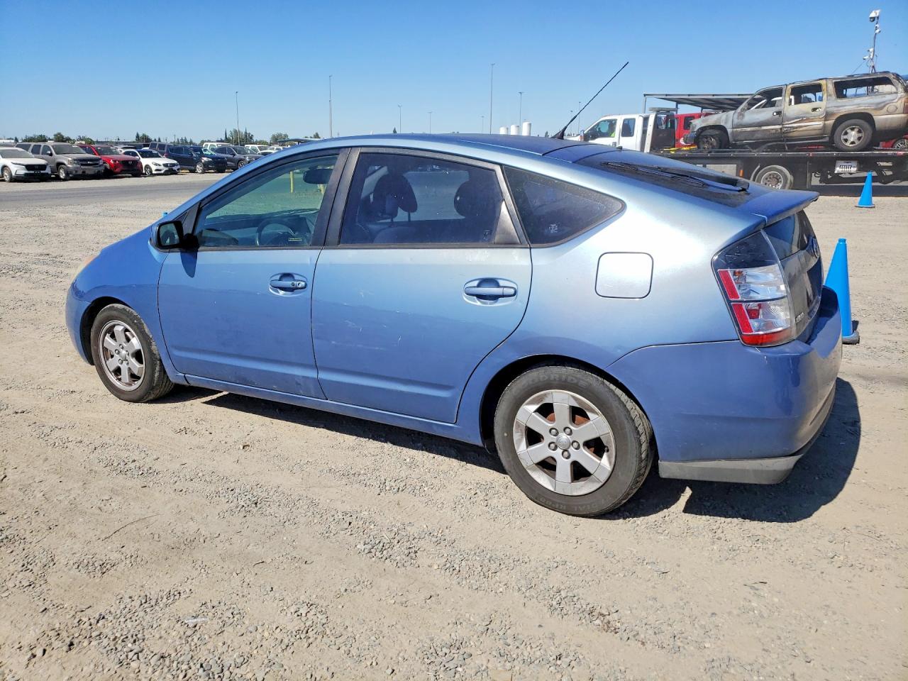 2005 Toyota Prius Base Blue vin: JTDKB20UX53077997