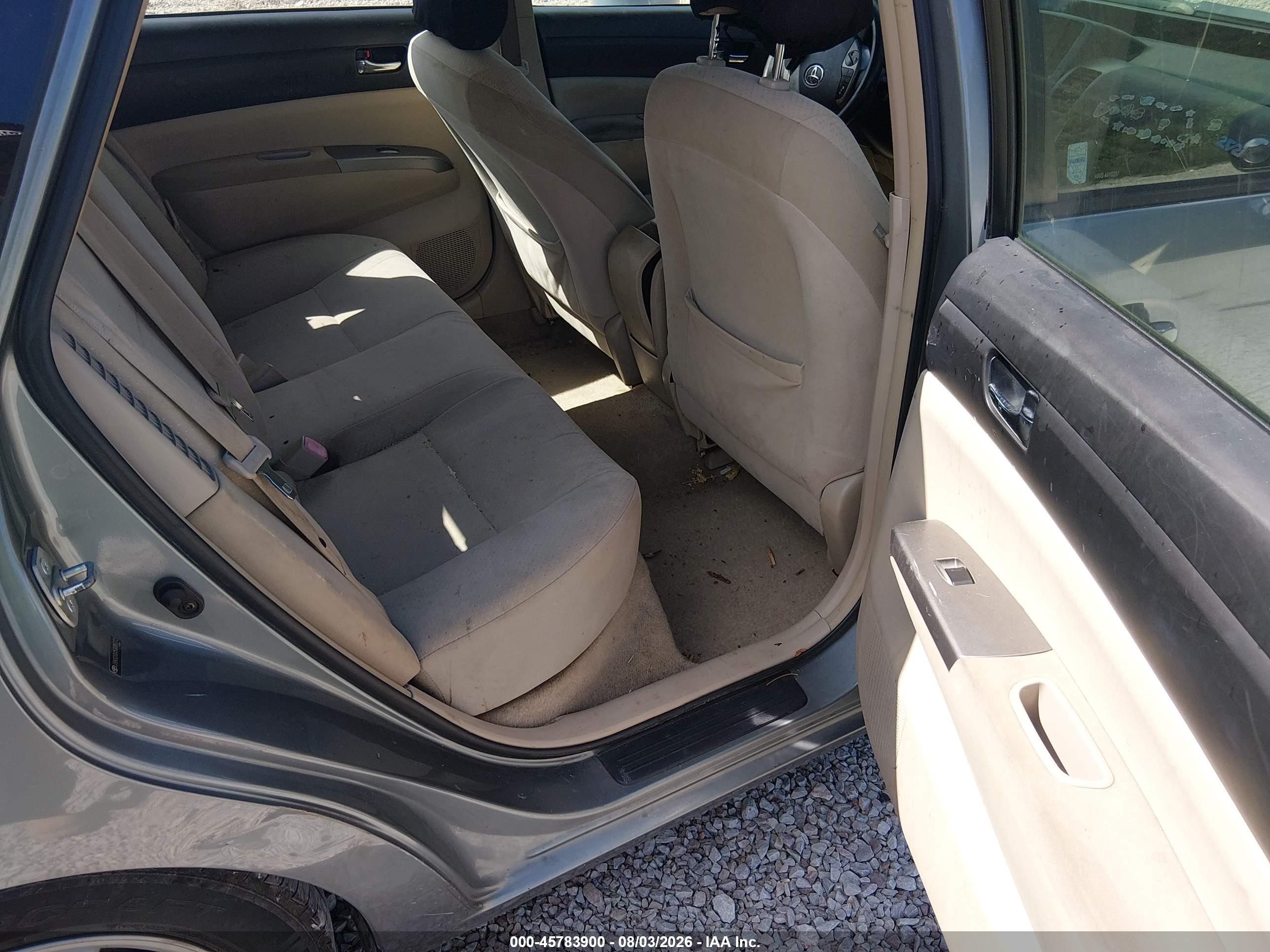 2005 Toyota Prius   Gray vin: JTDKB20UX53085212