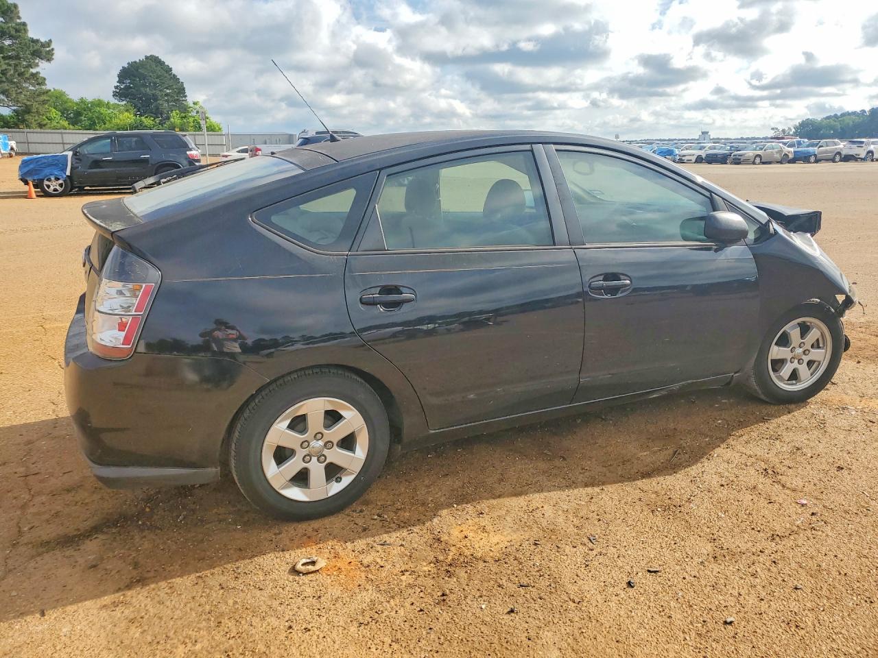 2005 Toyota Prius Base Black vin: JTDKB20UX53089373
