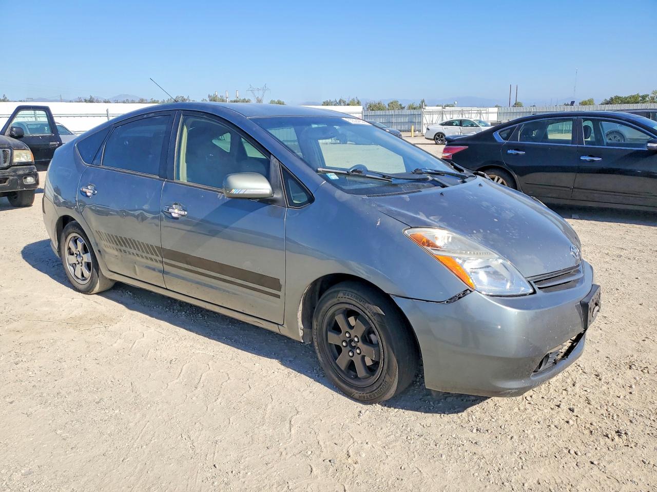 2005 Toyota Prius Серый vin: JTDKB20UX53101439