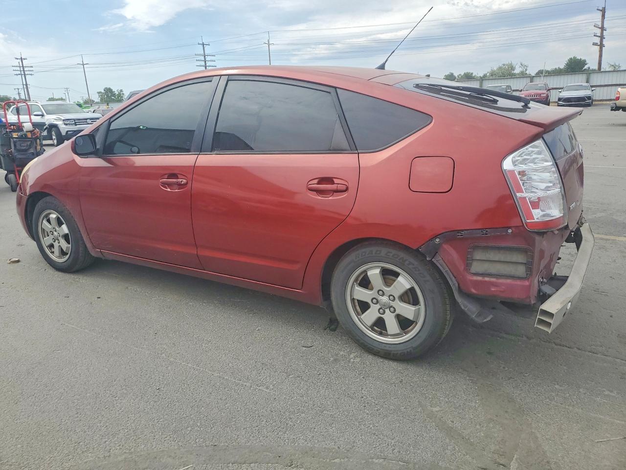 2005 Toyota Prius Base Бордовый vin: JTDKB20UX53115292