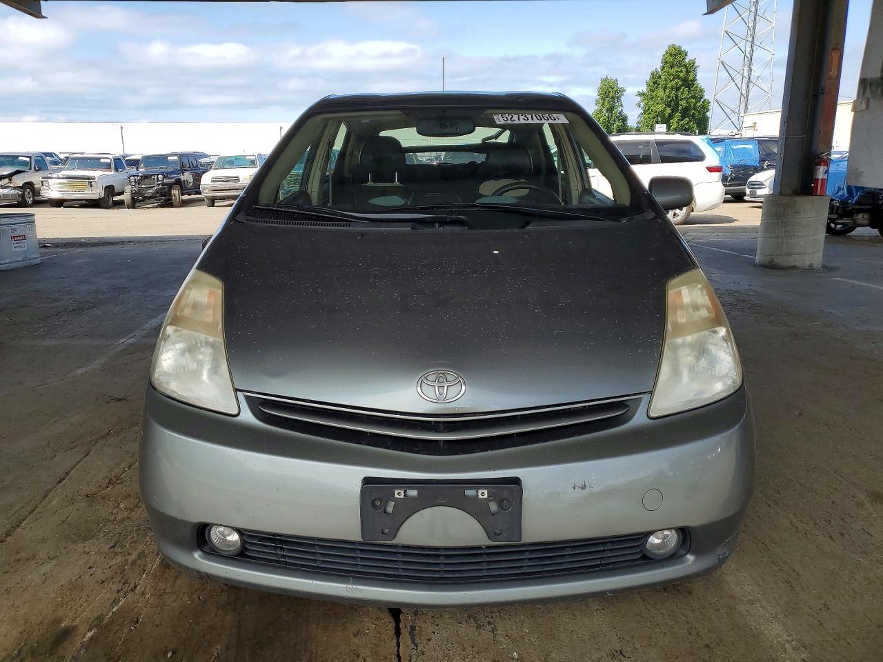 2005 Toyota Prius Base Серый vin: JTDKB20UX53119519