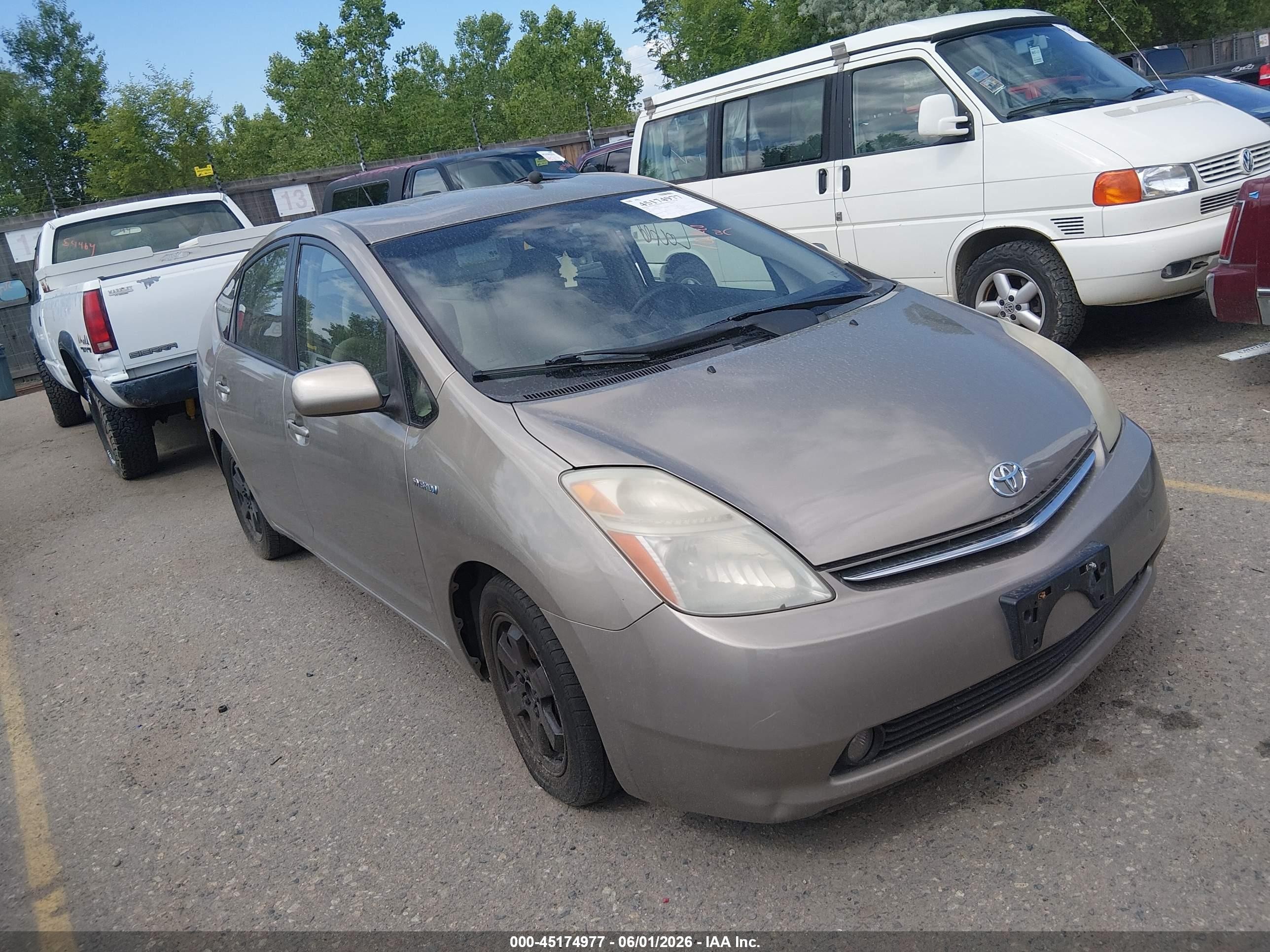 2006 Toyota Prius   Gold vin: JTDKB20UX63146933