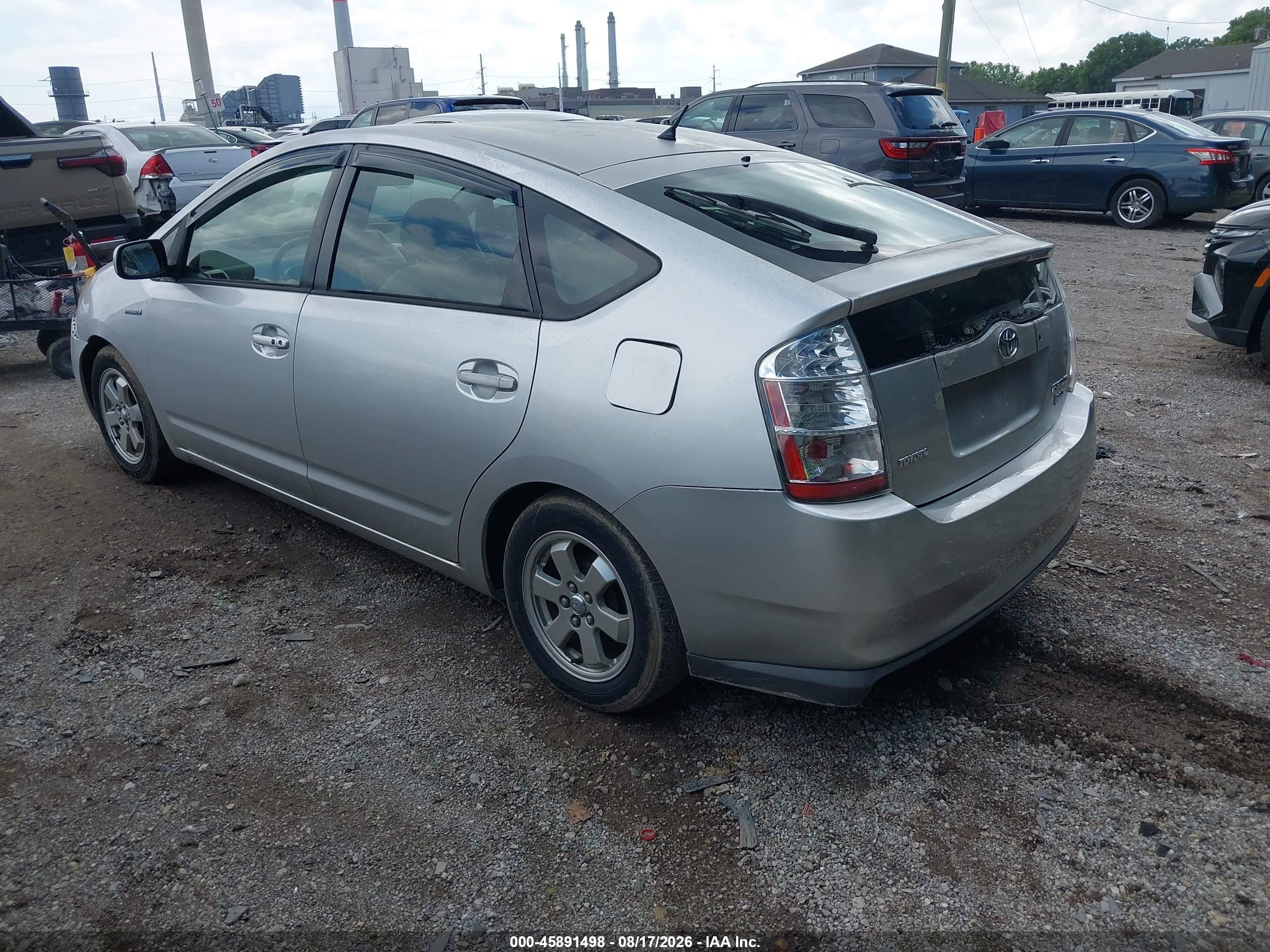 2006 Toyota Prius   Silver vin: JTDKB20UX63186865