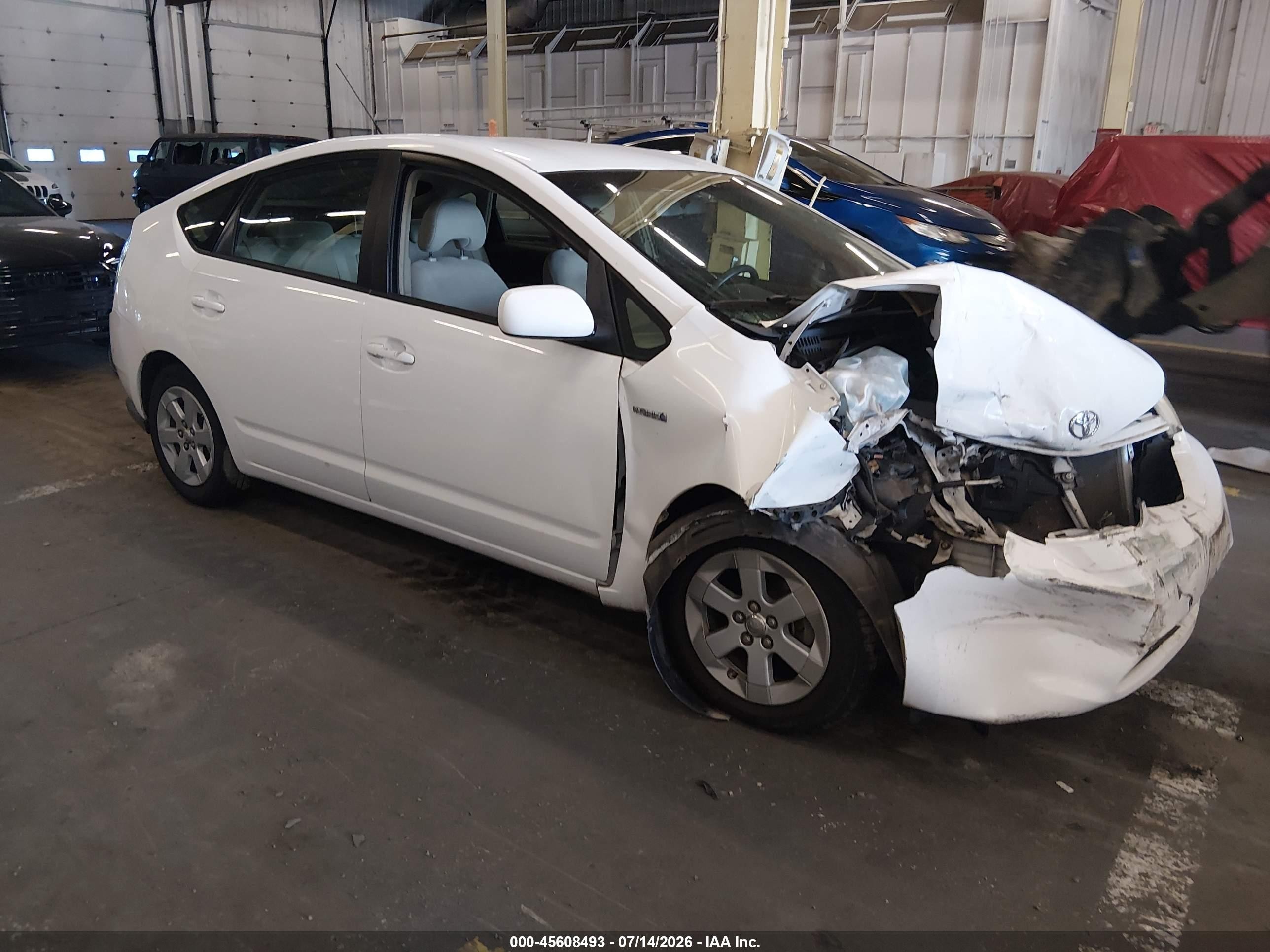 2006 Toyota Prius   White vin: JTDKB20UX63193850