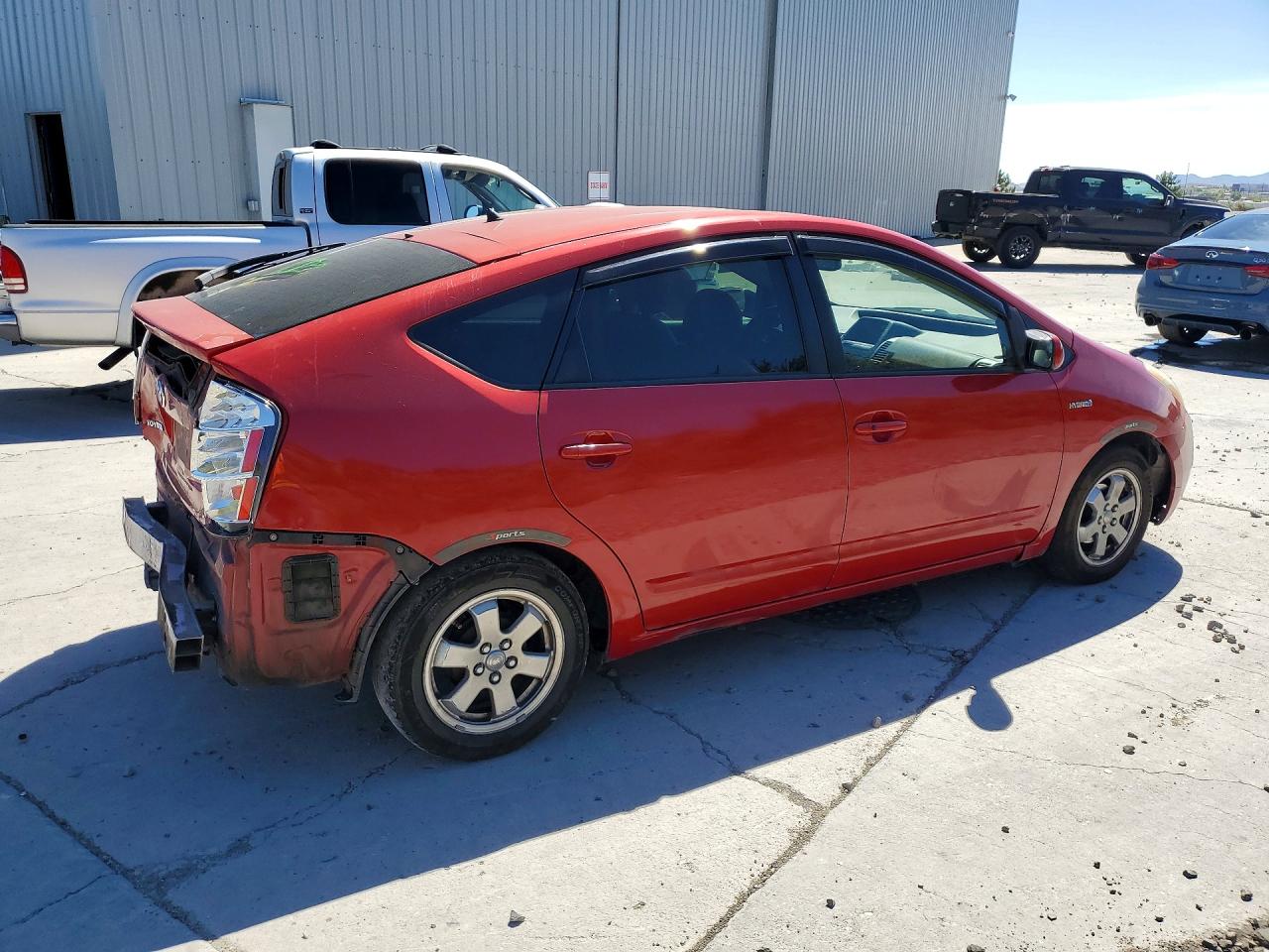 2006 Toyota Prius Base Красный vin: JTDKB20UX67064046