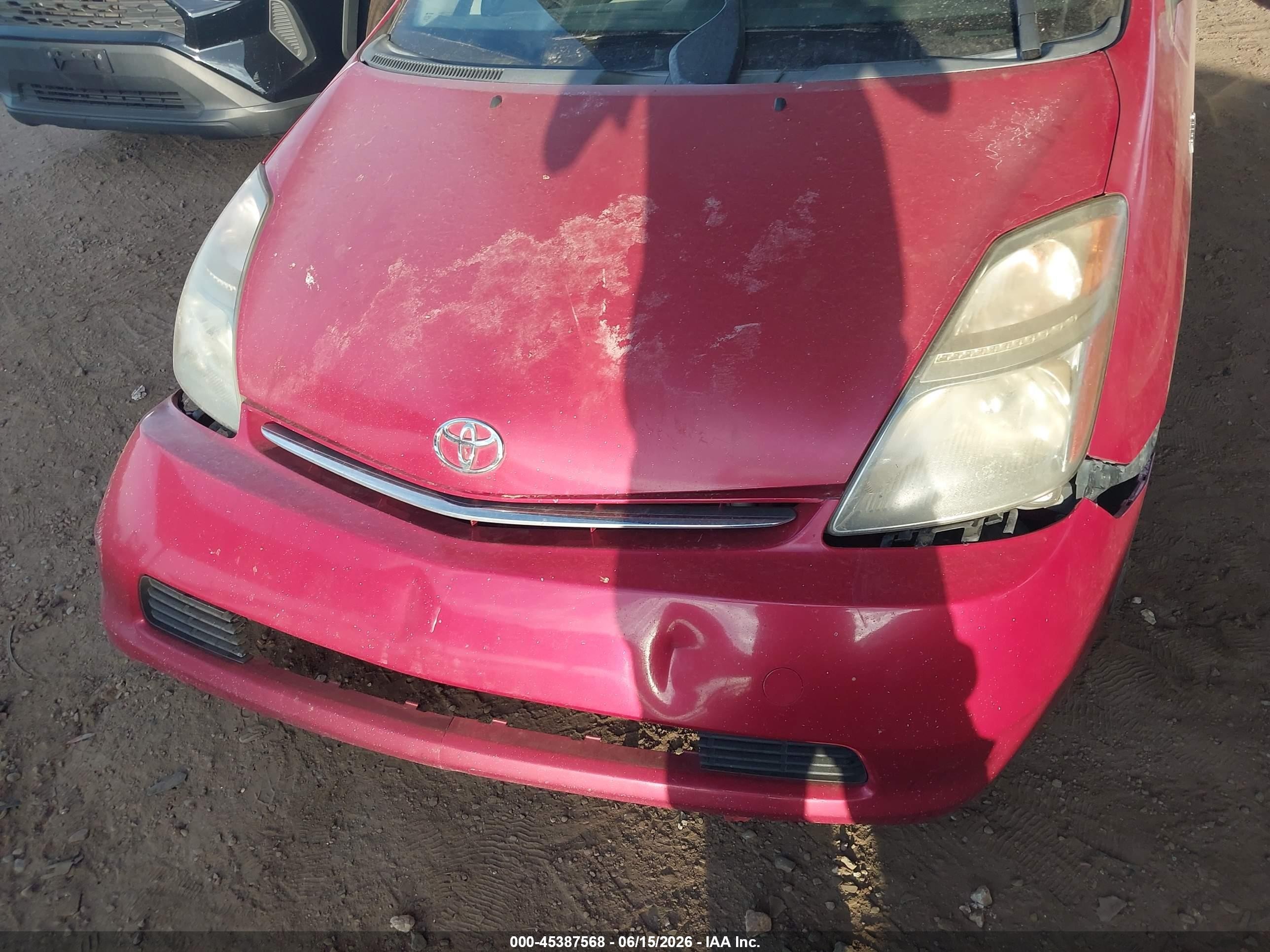 2006 Toyota Prius   Red vin: JTDKB20UX67078173
