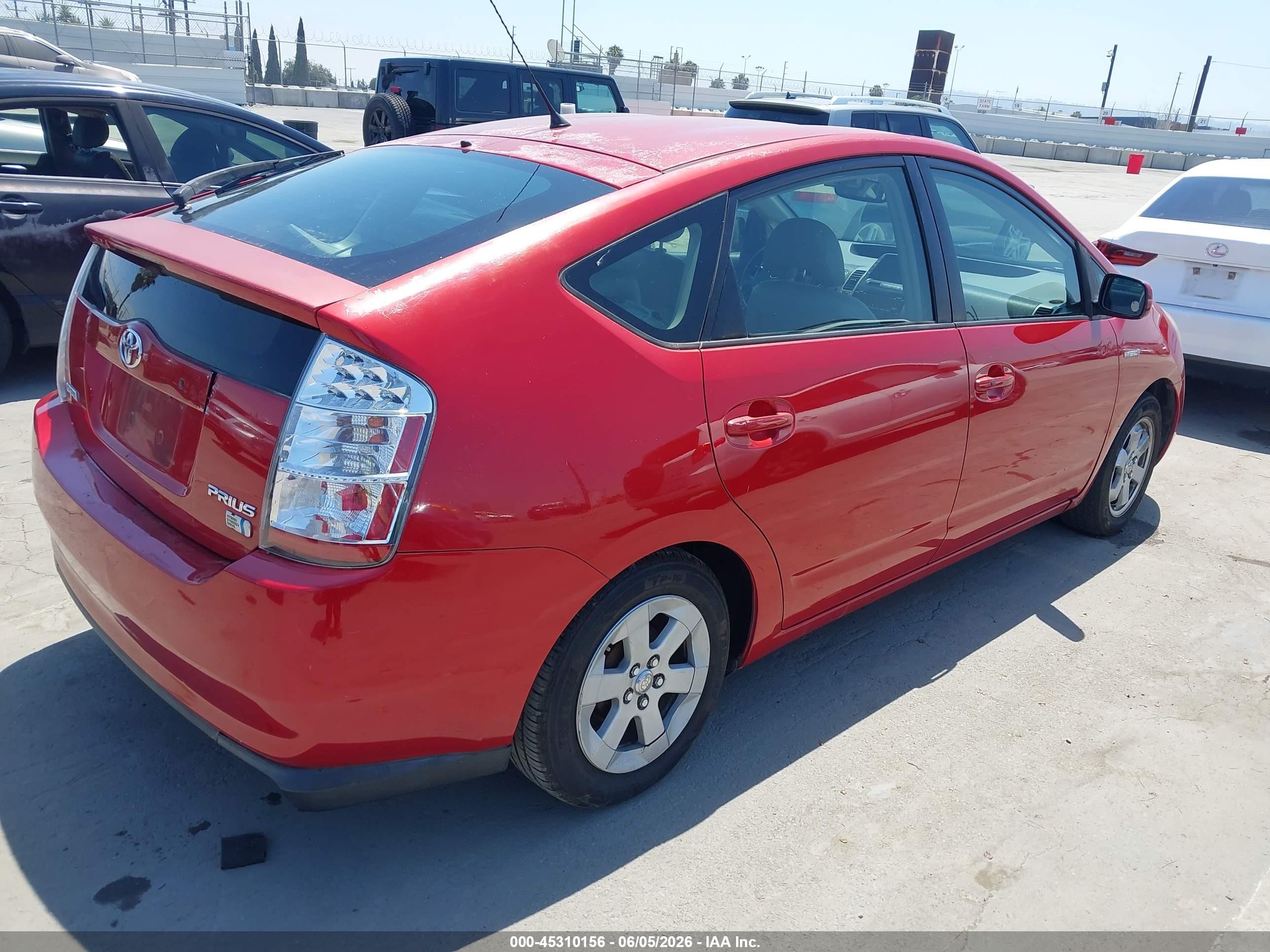 2006 Toyota Prius   Red vin: JTDKB20UX67507943