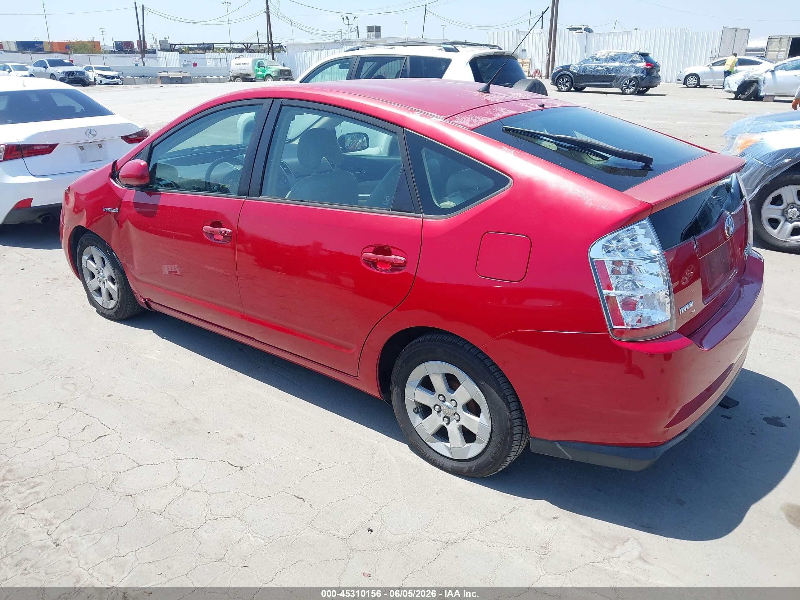 2006 Toyota Prius   Red vin: JTDKB20UX67507943