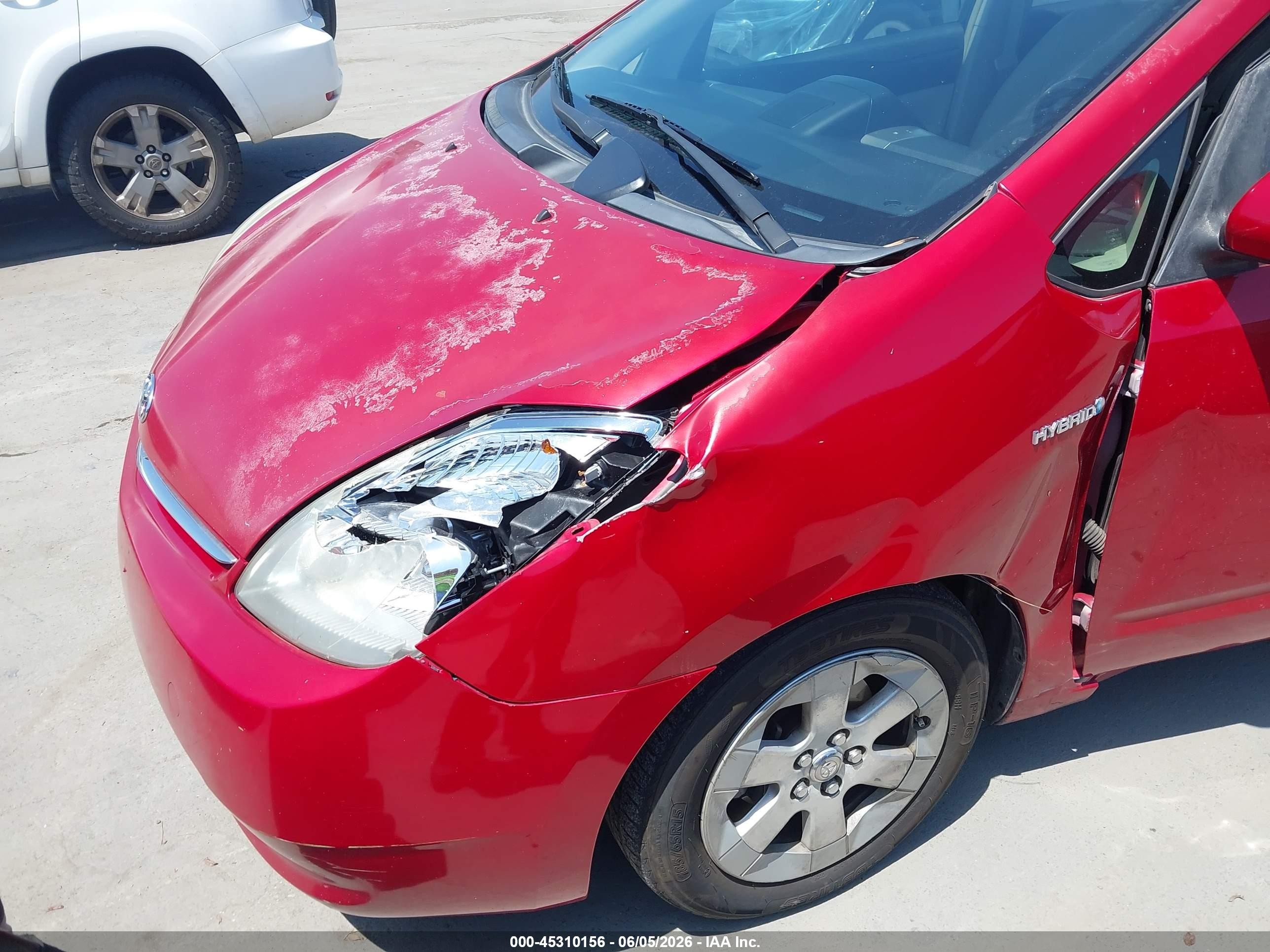 2006 Toyota Prius   Red vin: JTDKB20UX67507943