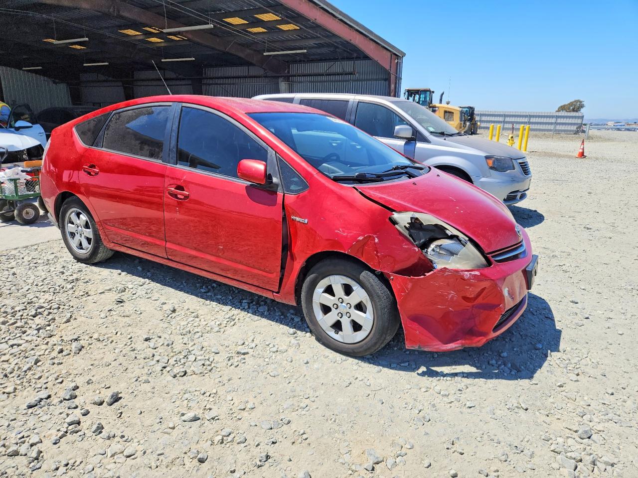 2006 Toyota Prius Base Red vin: JTDKB20UX67517064