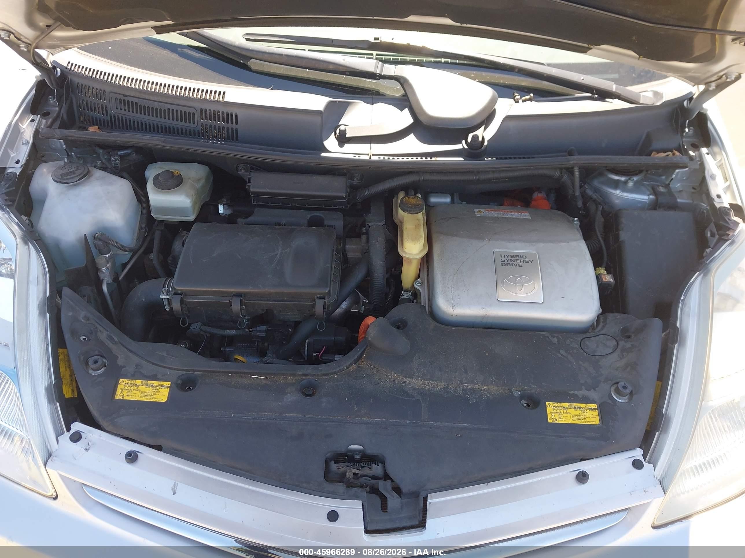 2006 Toyota Prius   Silver vin: JTDKB20UX67517680