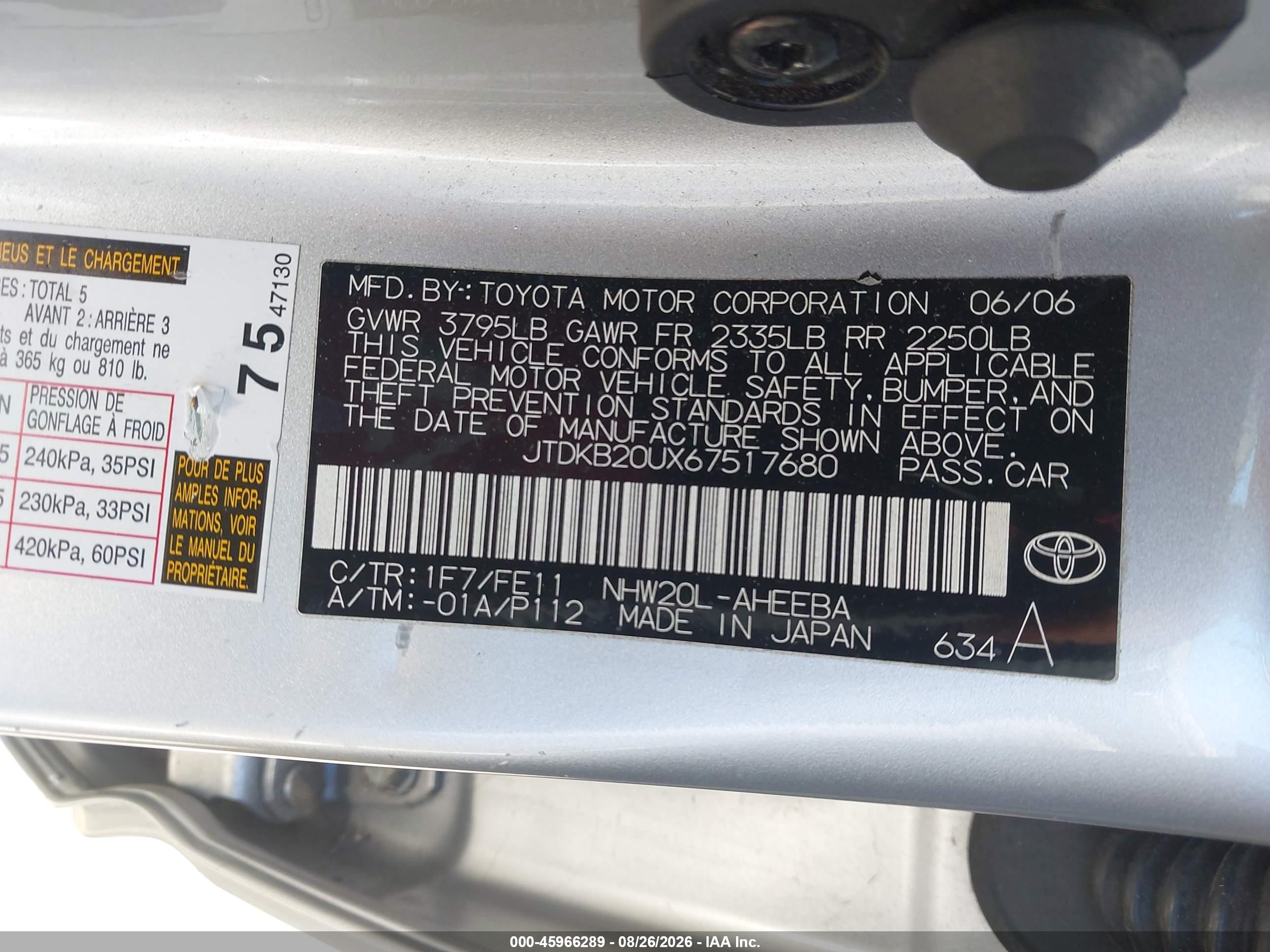 2006 Toyota Prius   Silver vin: JTDKB20UX67517680